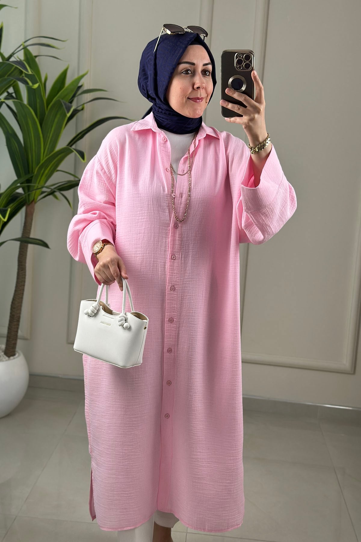 Tesettür Tunik GömlekMüslin Düşük Omuz Oversize Önü Düğmeli Kadın Tunik Pembe  EYL 2162