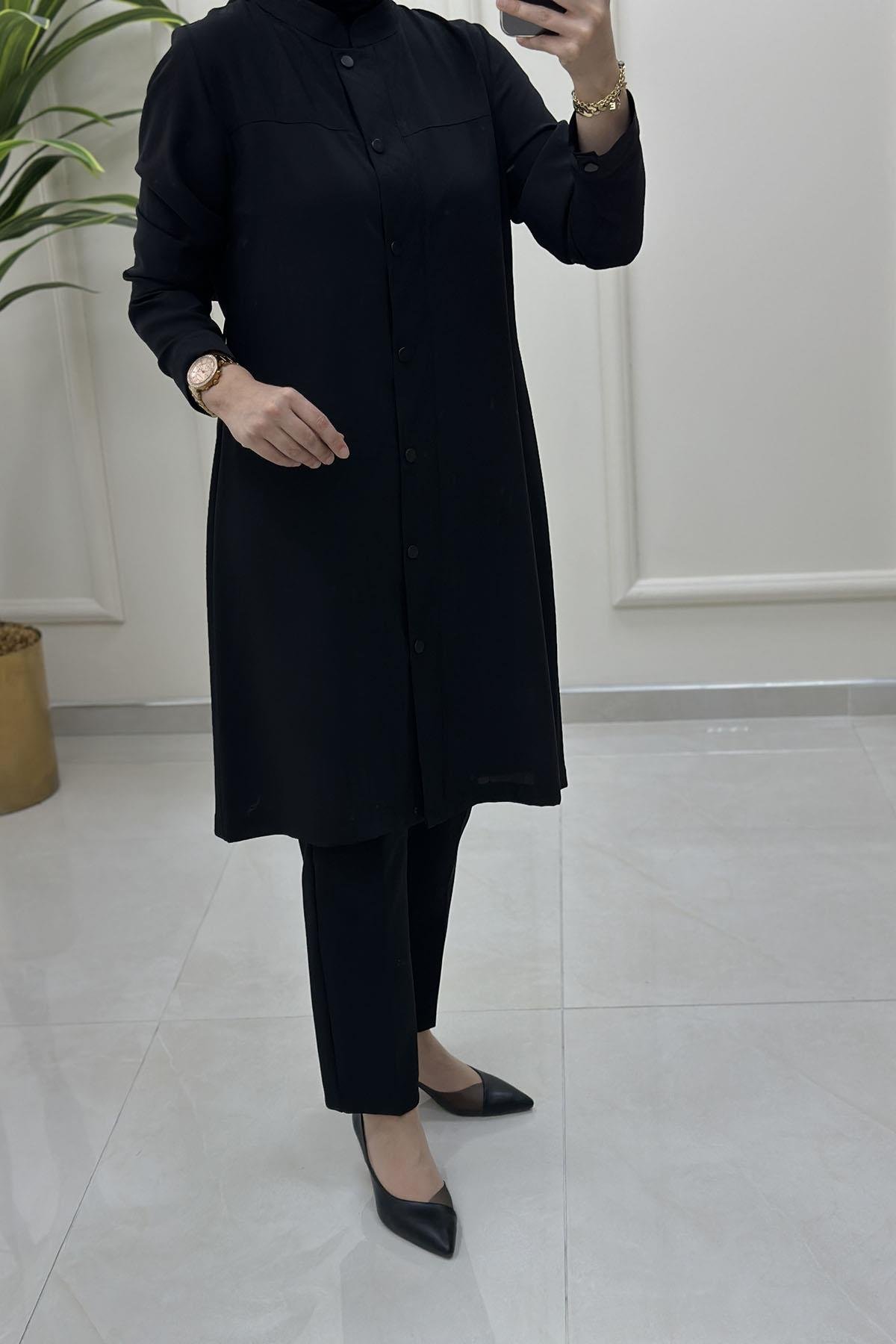 Tesettür Tunik GömlekÖnü Çıtçıtlı Beli Kemer Detaylı Kadın Tunik Siyah QTN 2904