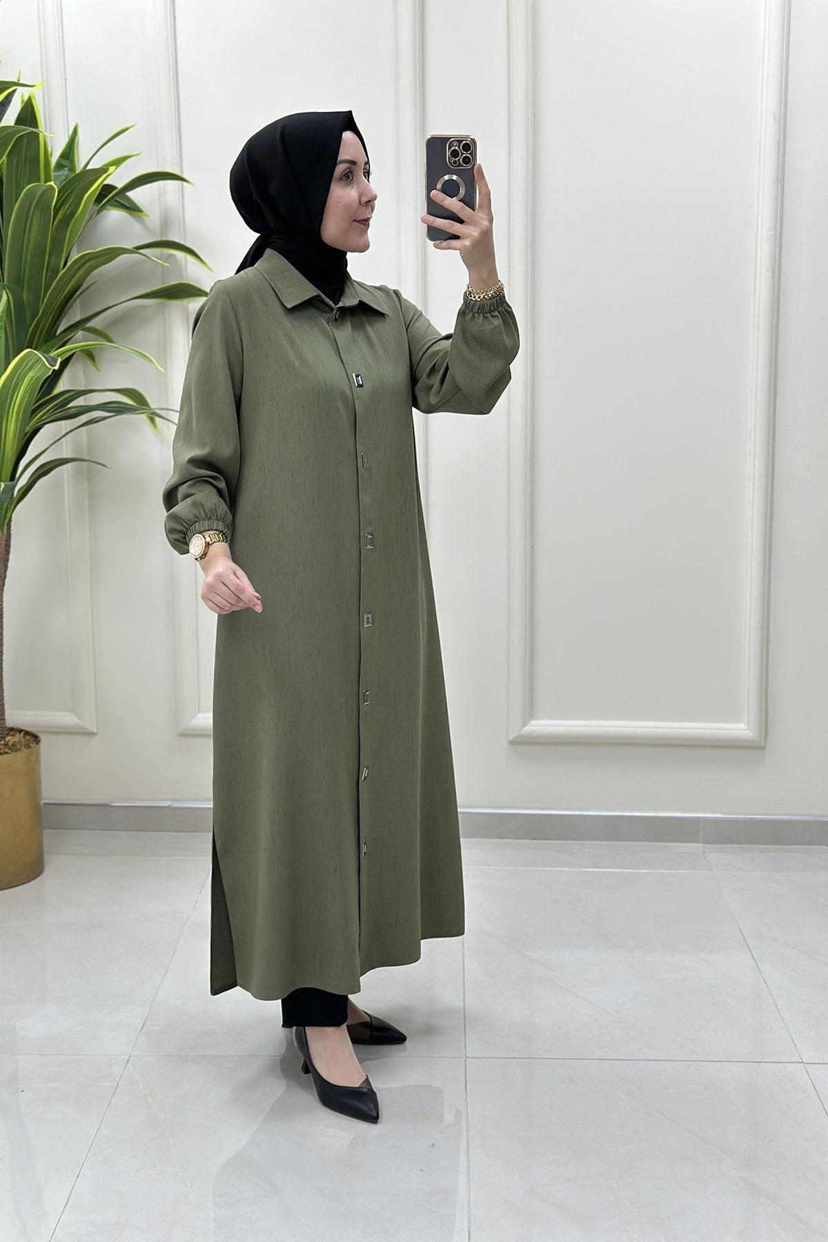 Tesettür Tunik GömlekÖnü Çıtçıtlı Kolu Büzgülü Uzun Kadın Giyçık Tunik Haki QTN 4928