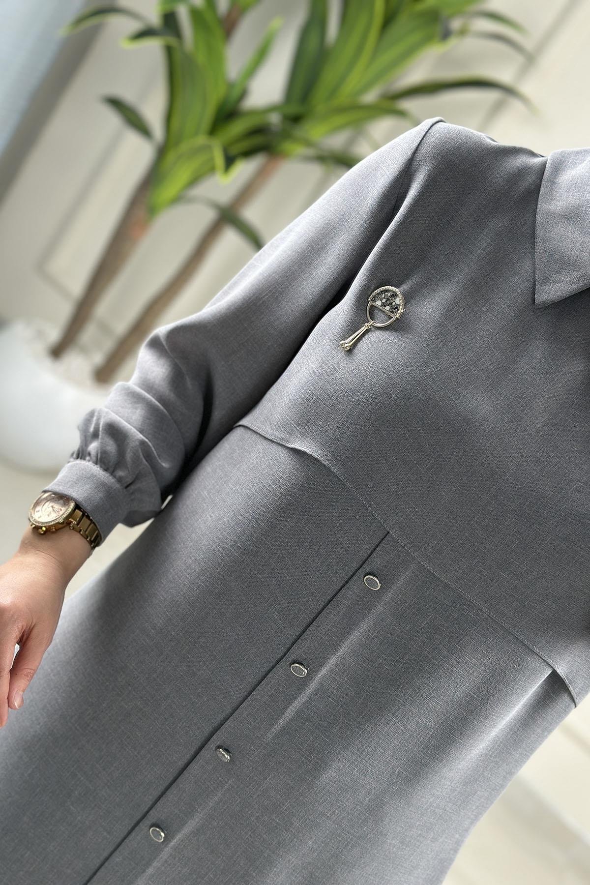 Tesettür Tunik GömlekÖnü Düğme Aksesuarlı Broşlu Kadın Tunik Gri MLH 8066