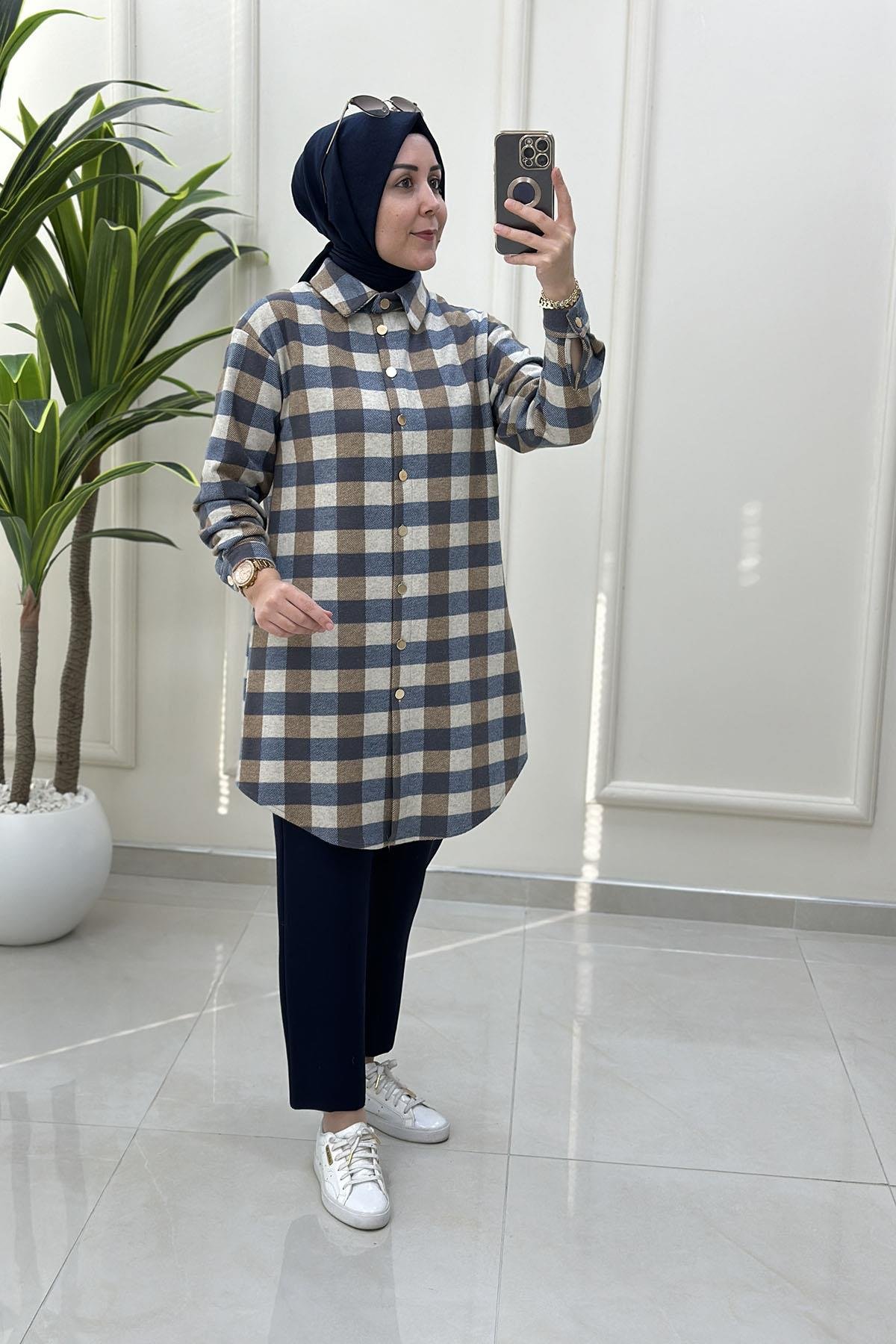Tesettür Tunik GömlekÖnü Düğmeli Ekose Desen Kadın Örme Tunik İndigo ALS 5248