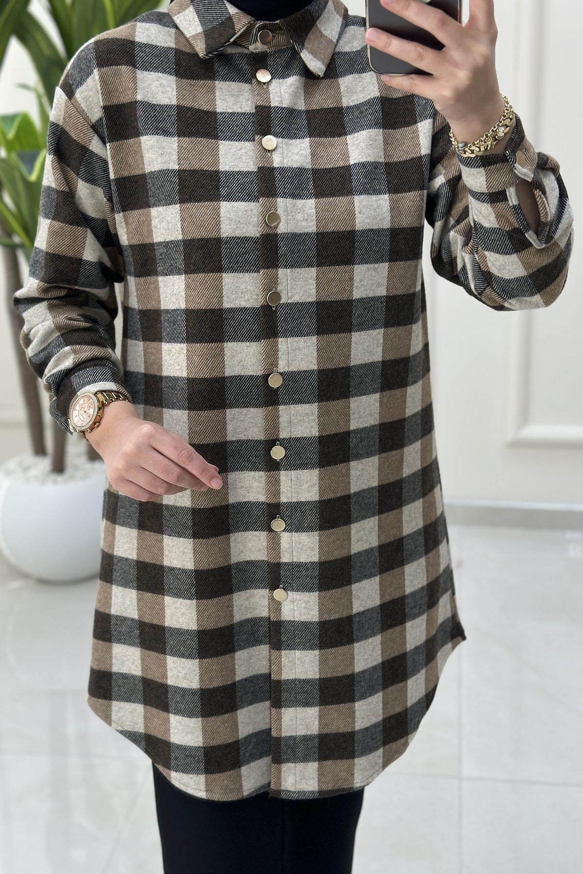 Tesettür Tunik GömlekÖnü Düğmeli Ekose Desen Kadın Örme Tunik Kahverengi ALS 5248