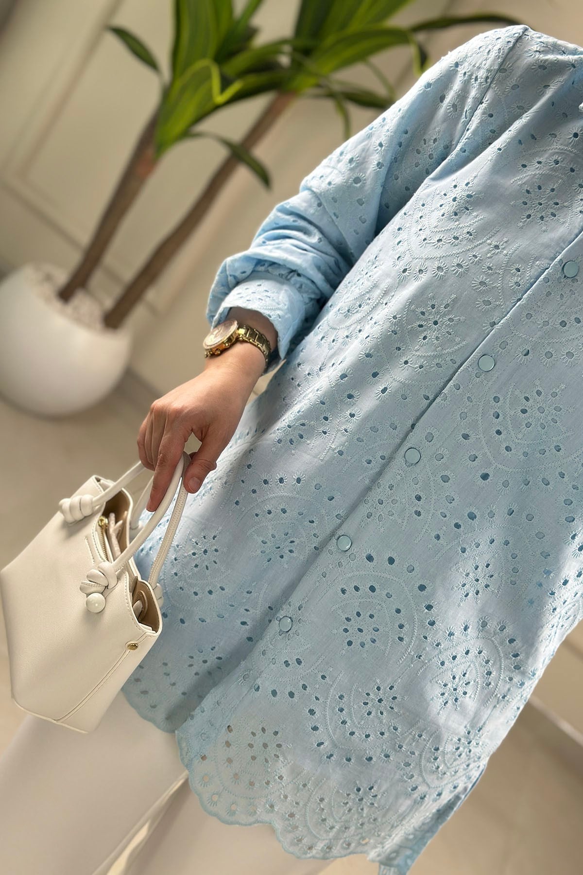 Tesettür Tunik GömlekÖnü Düğmeli Fisto Kadın Tunik Bebe Mavisi GNR 249