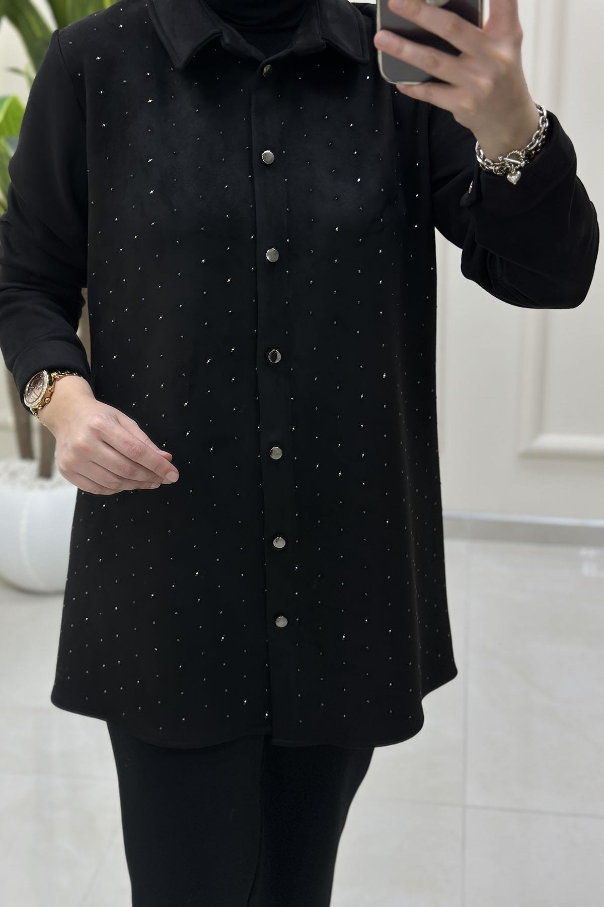 Tesettür Tunik GömlekÖnü Düğmeli Serpme Taş Detaylı Kadın Süet Tunik Siyah BRL 7215