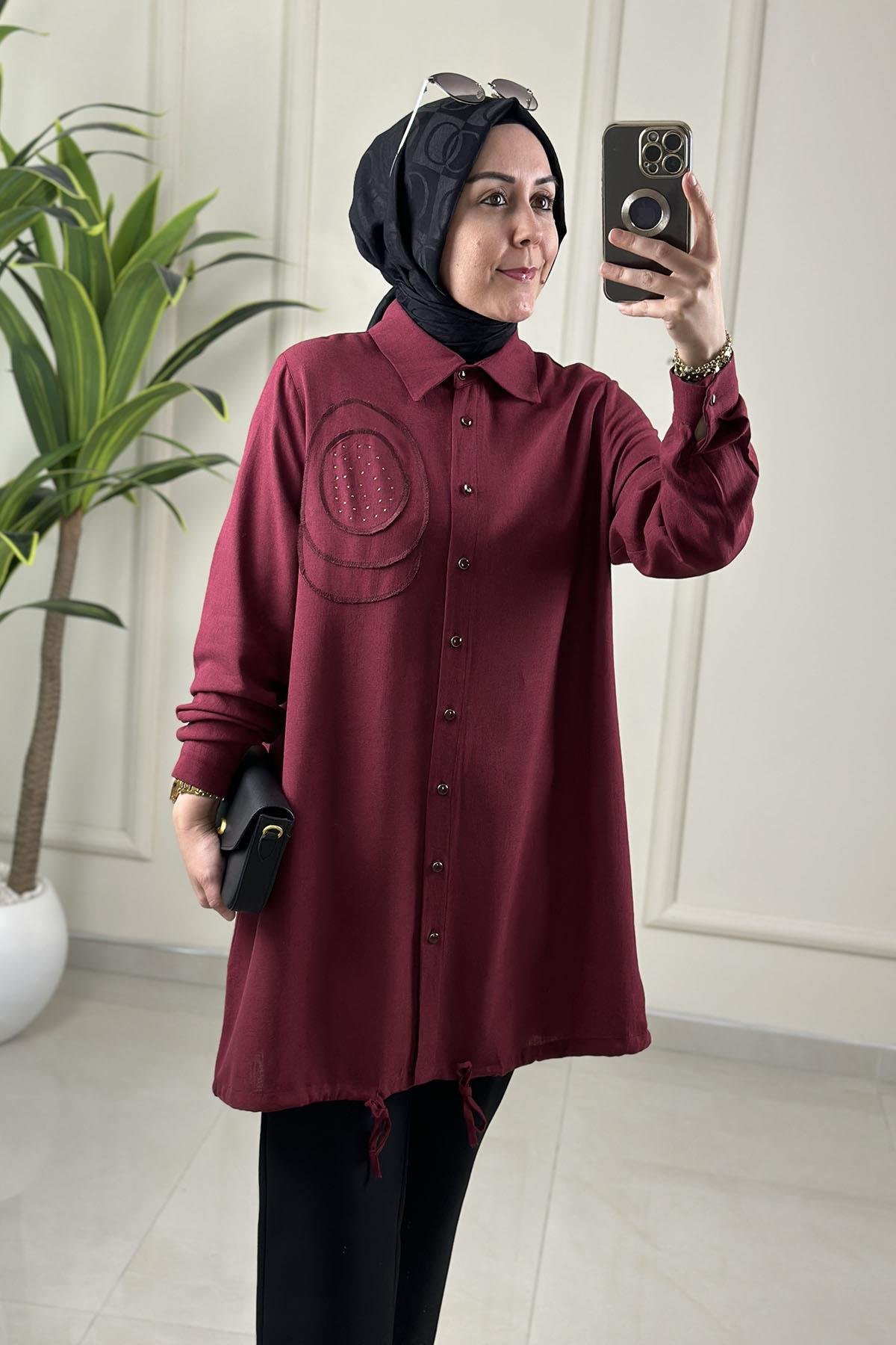 Tesettür Tunik GömlekÖnü Düğmeli Taş Detaylı Kadın Gömlek Tunik Bordo KADO 262114