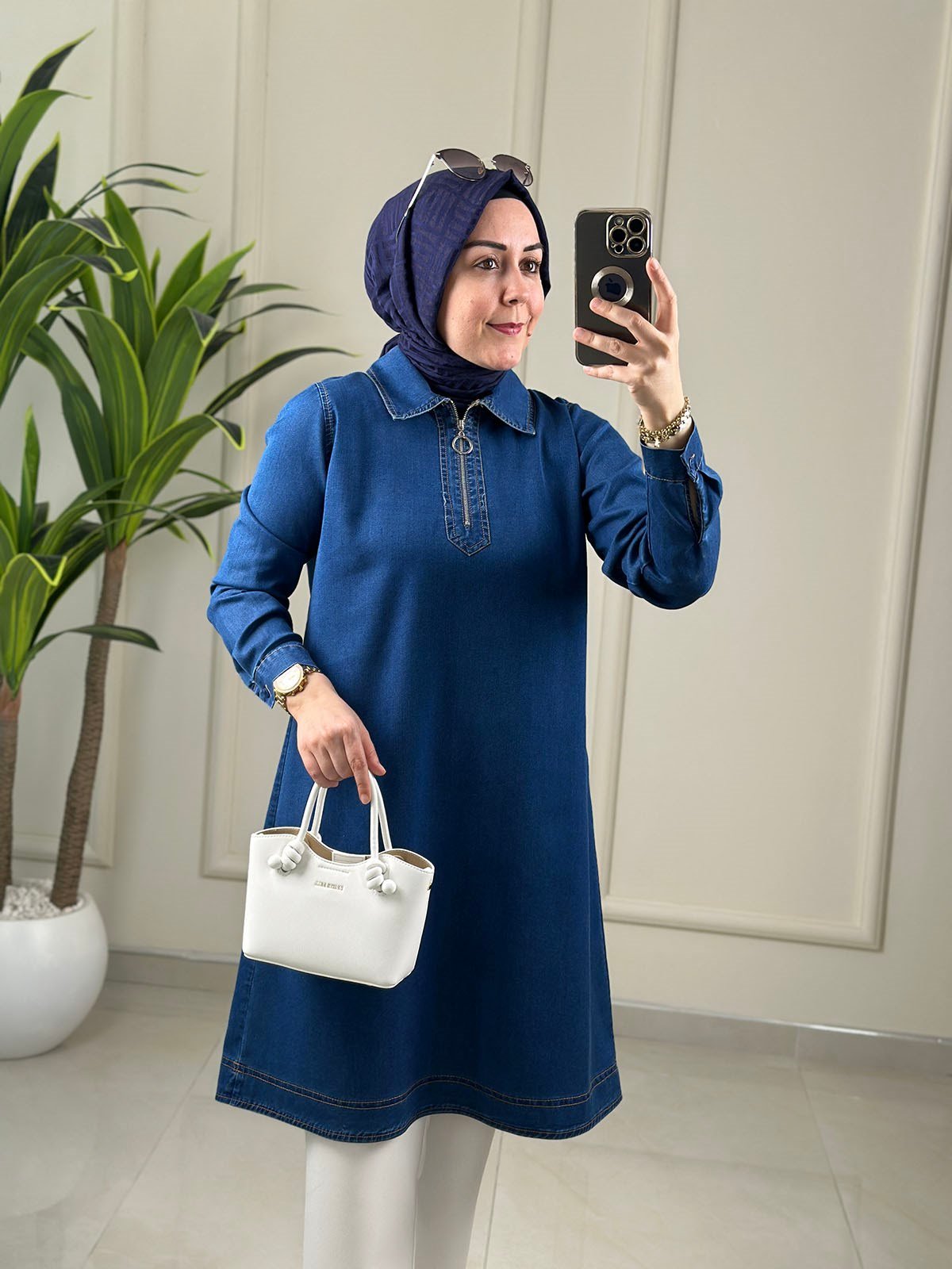 Tesettür Tunik Modelleri Tensel Yaka Fermuar Fetaylı Kadın Tunik Mavi ALS 5358 