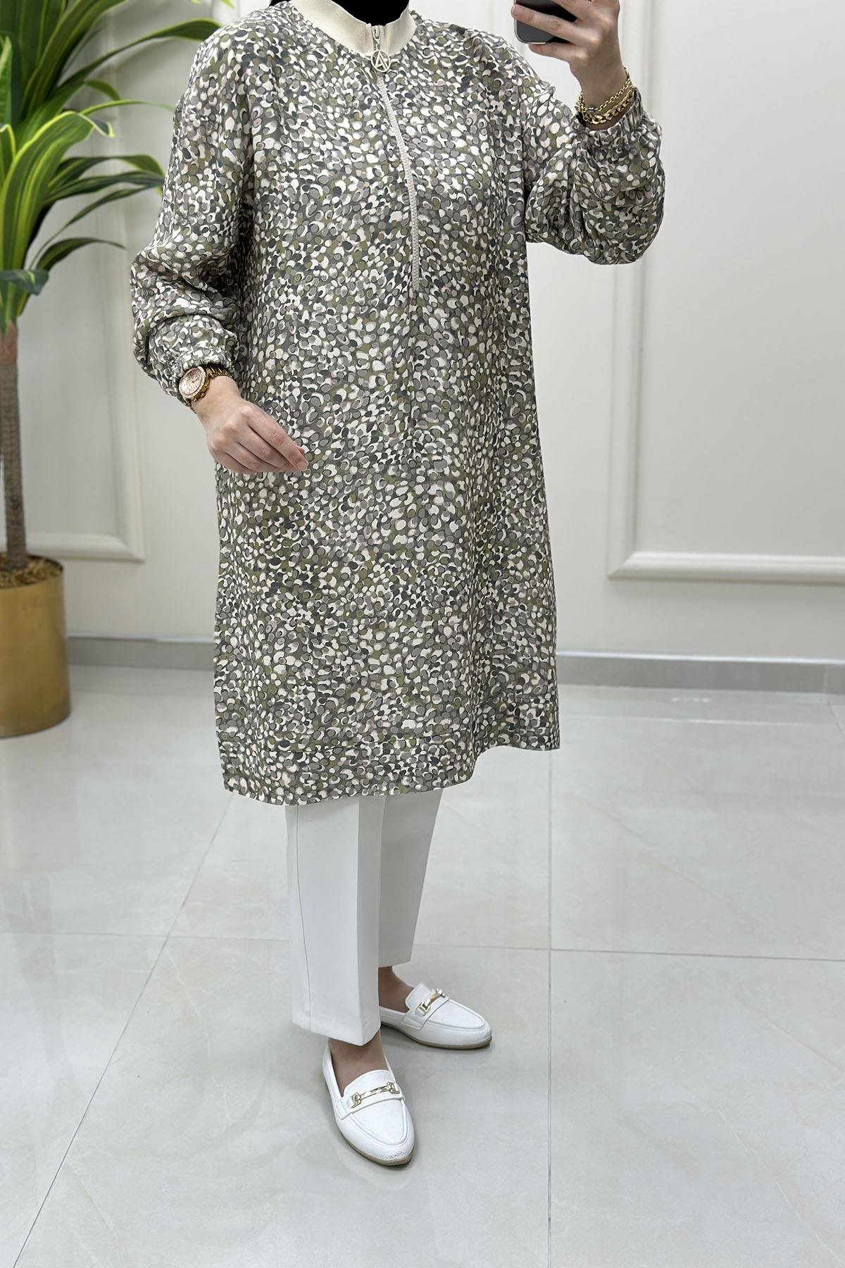 Tesettür Tunik ModelleriArmine Trend Desenli Ribanalı Kadın Tunik Haki (Leopar) ARM 438