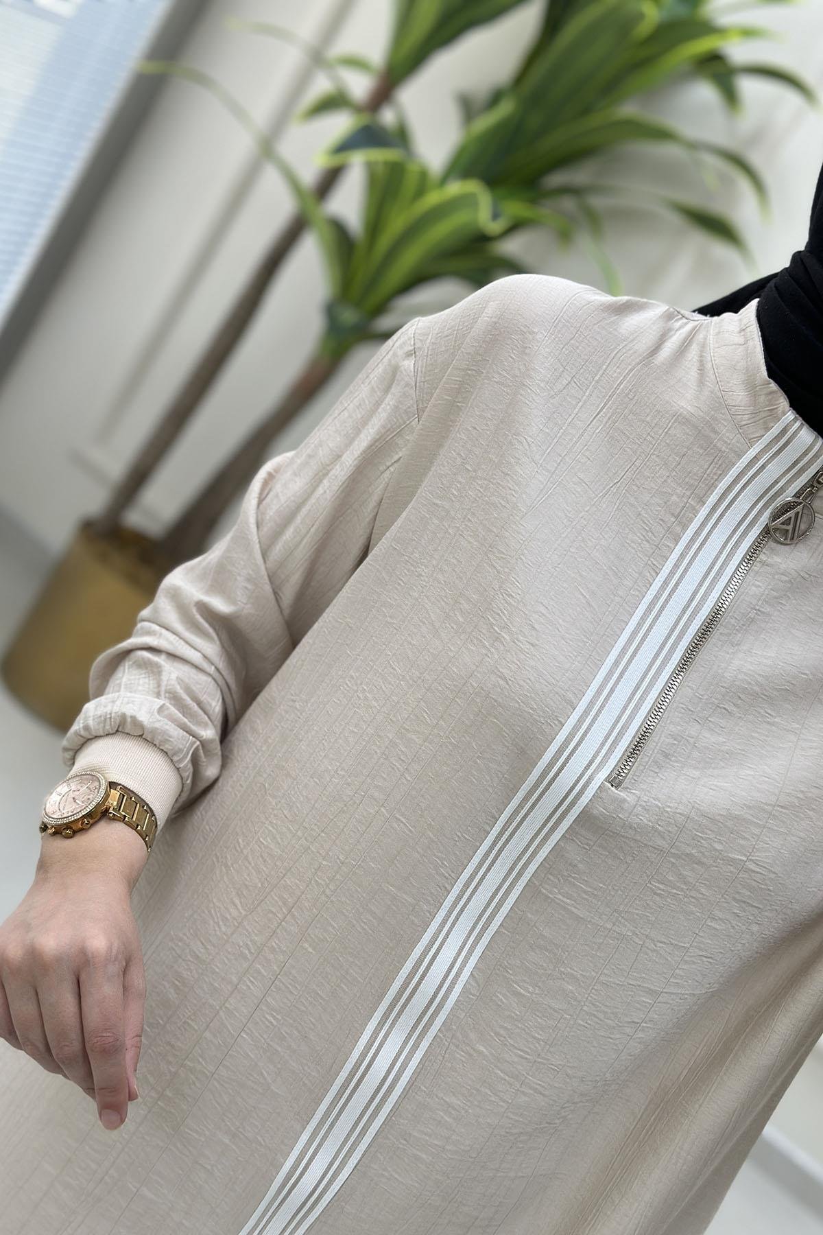 Tesettür Tunik ModelleriArmine Trend Önü Ribana ve Fermuar Detaylı Kadın Tunik Taş ARM 4139