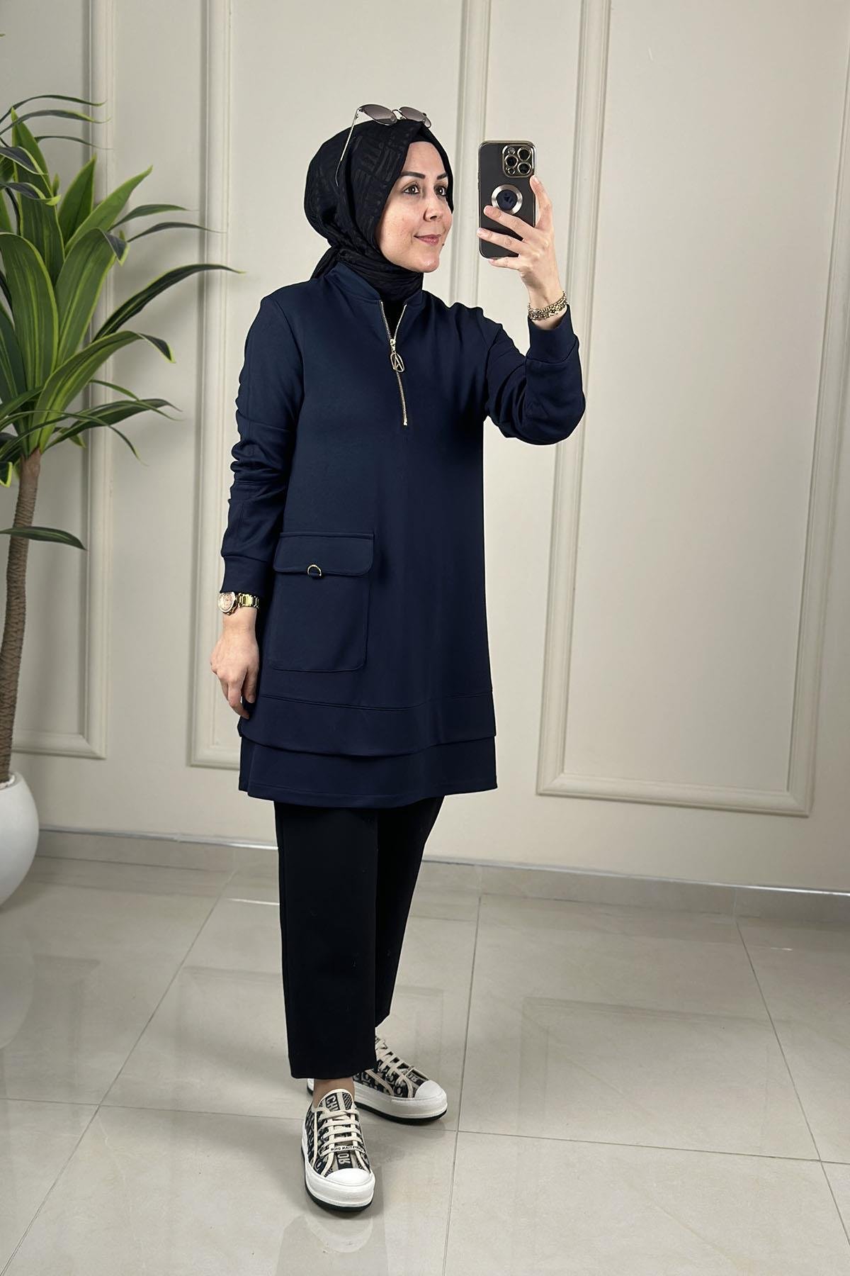 Tesettür Tunik ModelleriArmine Trend Önü Yarım Fermuarlı Cep Detaylı Kadın Modal Tunik Lacivert ARM 463