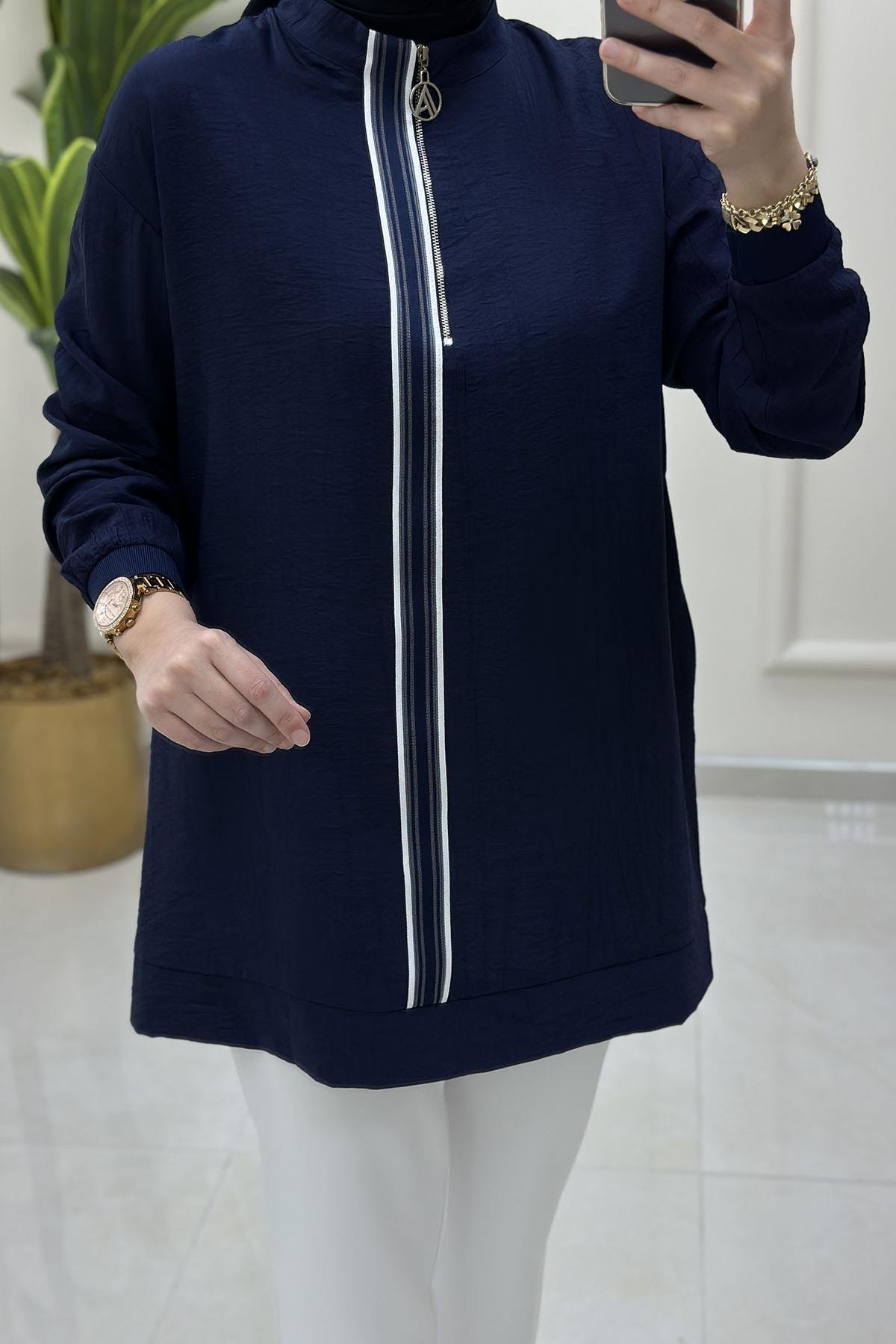 Tesettür Tunik ModelleriArmine Trend Önü Ribana ve Fermuar Detaylı Kadın Tunik Lacivert ARM 4139