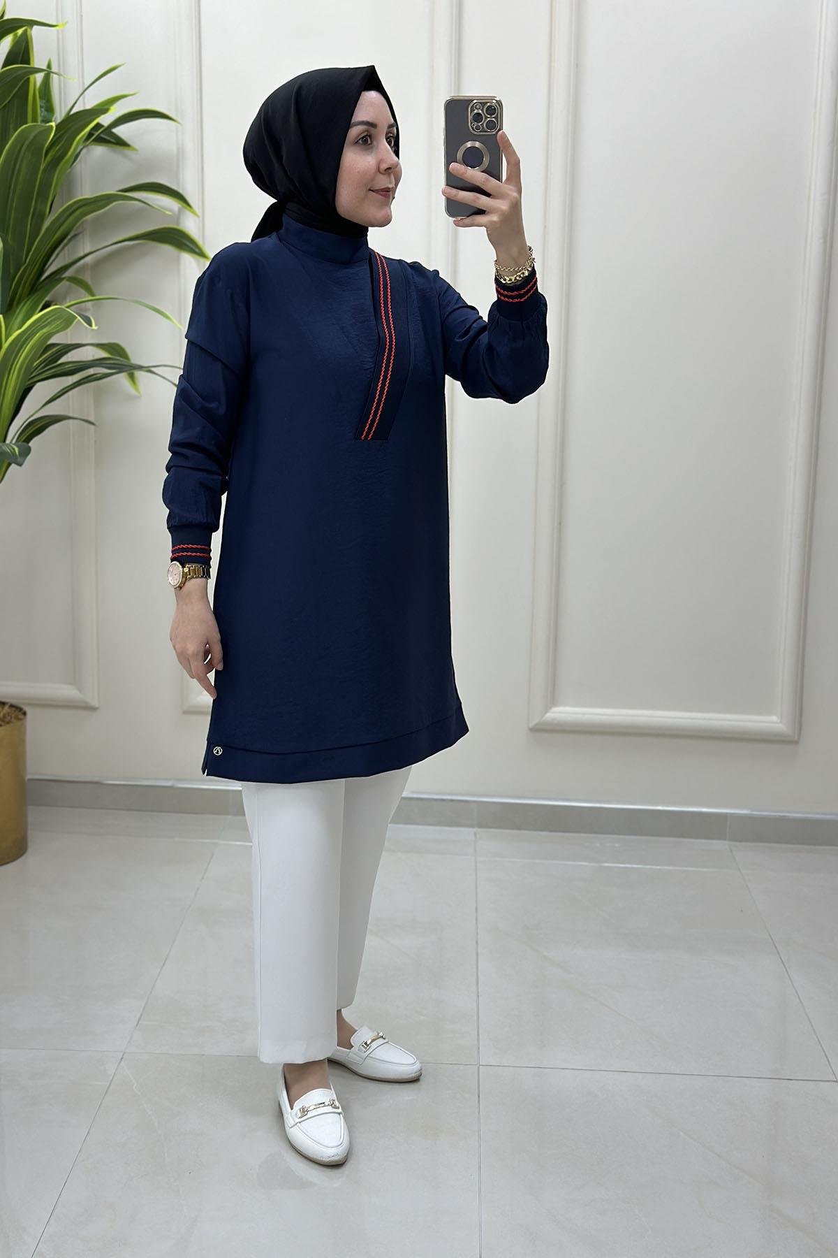 Tesettür Tunik ModelleriArmine Trend Ribana Detaylı Kadın Tunik Lacivert ARM 4143