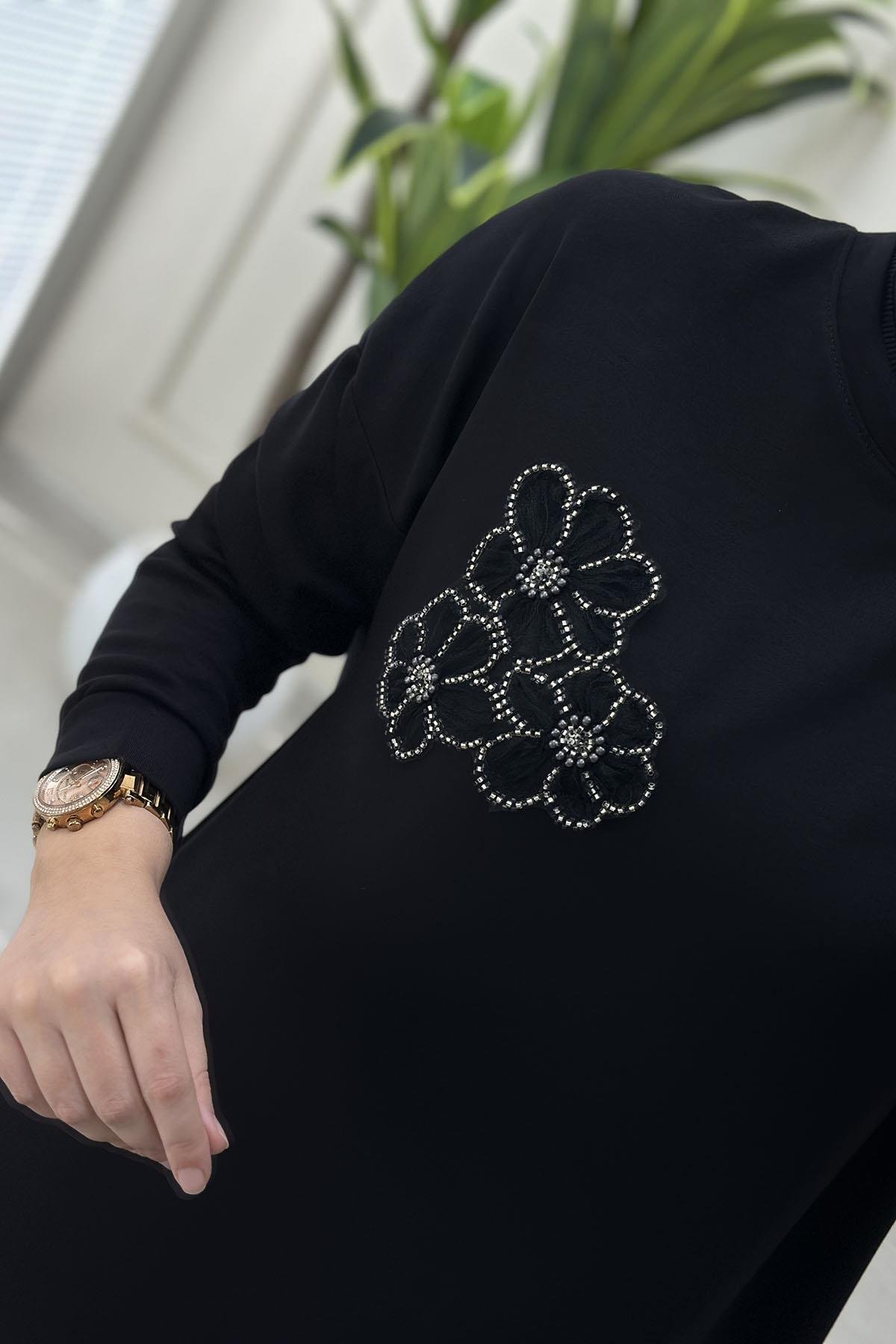 Tesettür Tunik ModelleriDüşük Omuz Çiçek Motif Detaylı Oysho Kadın Tunik Siyah KADO 257336