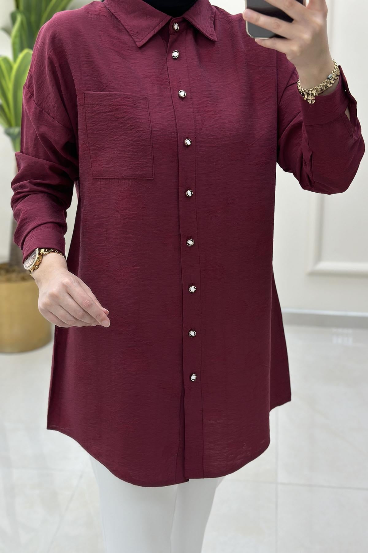 Tesettür Tunik ModelleriDüşük Omuz Kendinden Desenli Önü Düğmeli Kadın Tunik Bordo KADO 251215