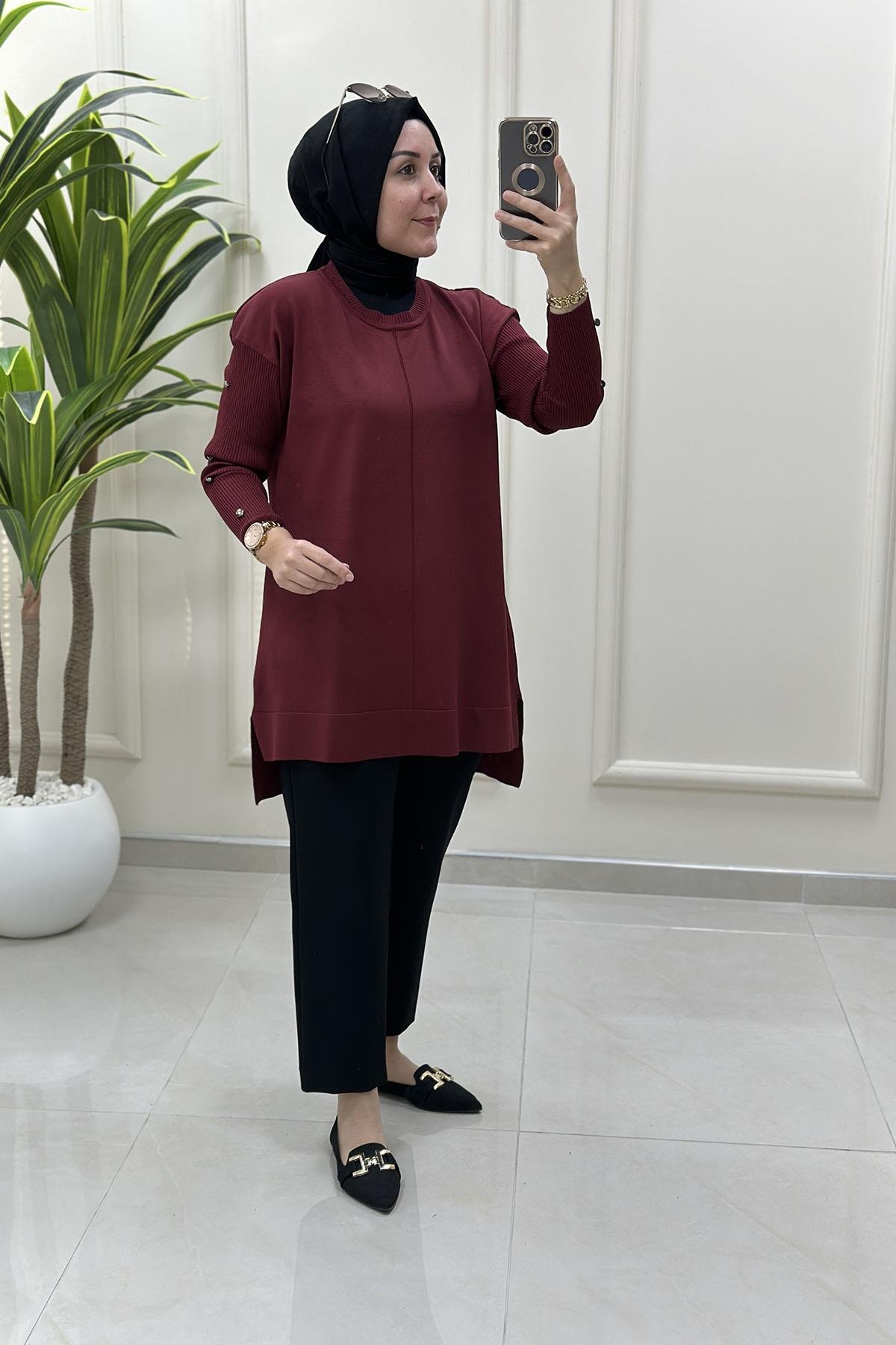Tesettür Tunik ModelleriDüşük Omuz Kol Düğme Detaylı Kadın Merserize Tunik Bordo KADO 2725014
