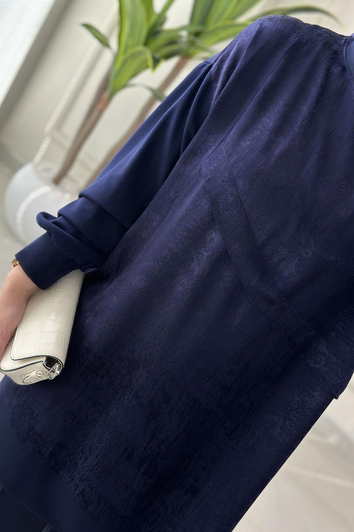 Tesettür Tunik ModelleriDüşük Omuz Kupra Kumaş Garnili Kadın Oysho Tunik Lacivert MSE 3288