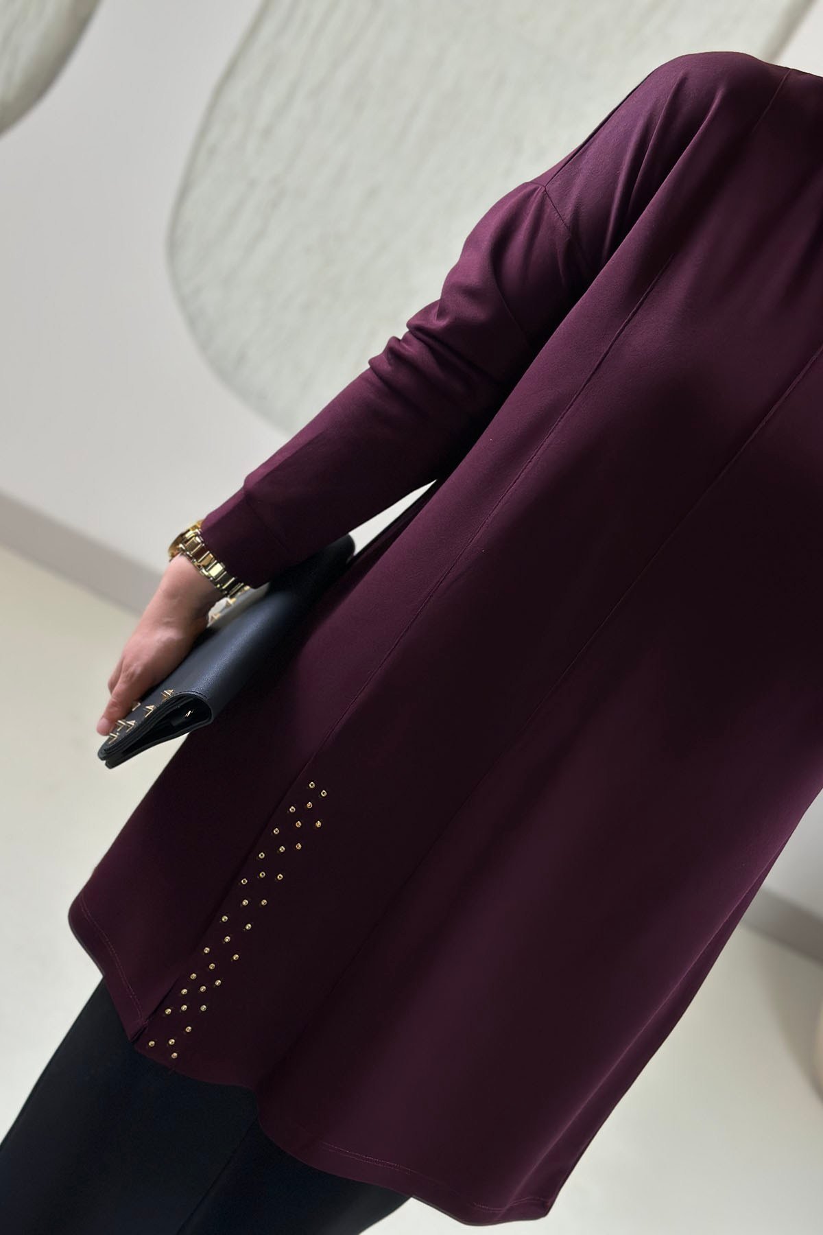Tesettür Tunik ModelleriDüşük Omuz Ön Yırtmaç Taş Detaylı Oysho Kadın Tunik Bordo KADO 268334