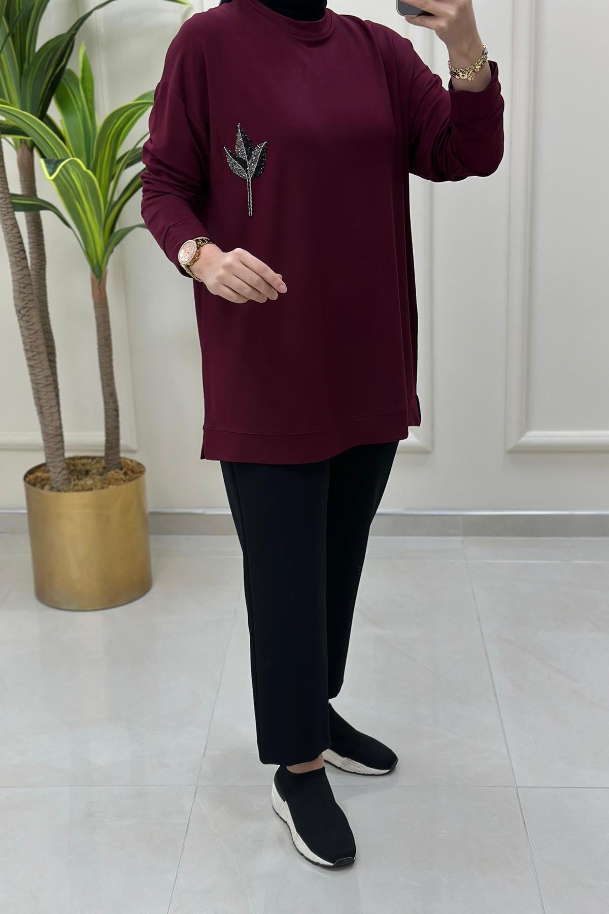 Tesettür Tunik ModelleriDüşük Omuz Önü Laleli Kadın Tunik Bordo KADO 9667