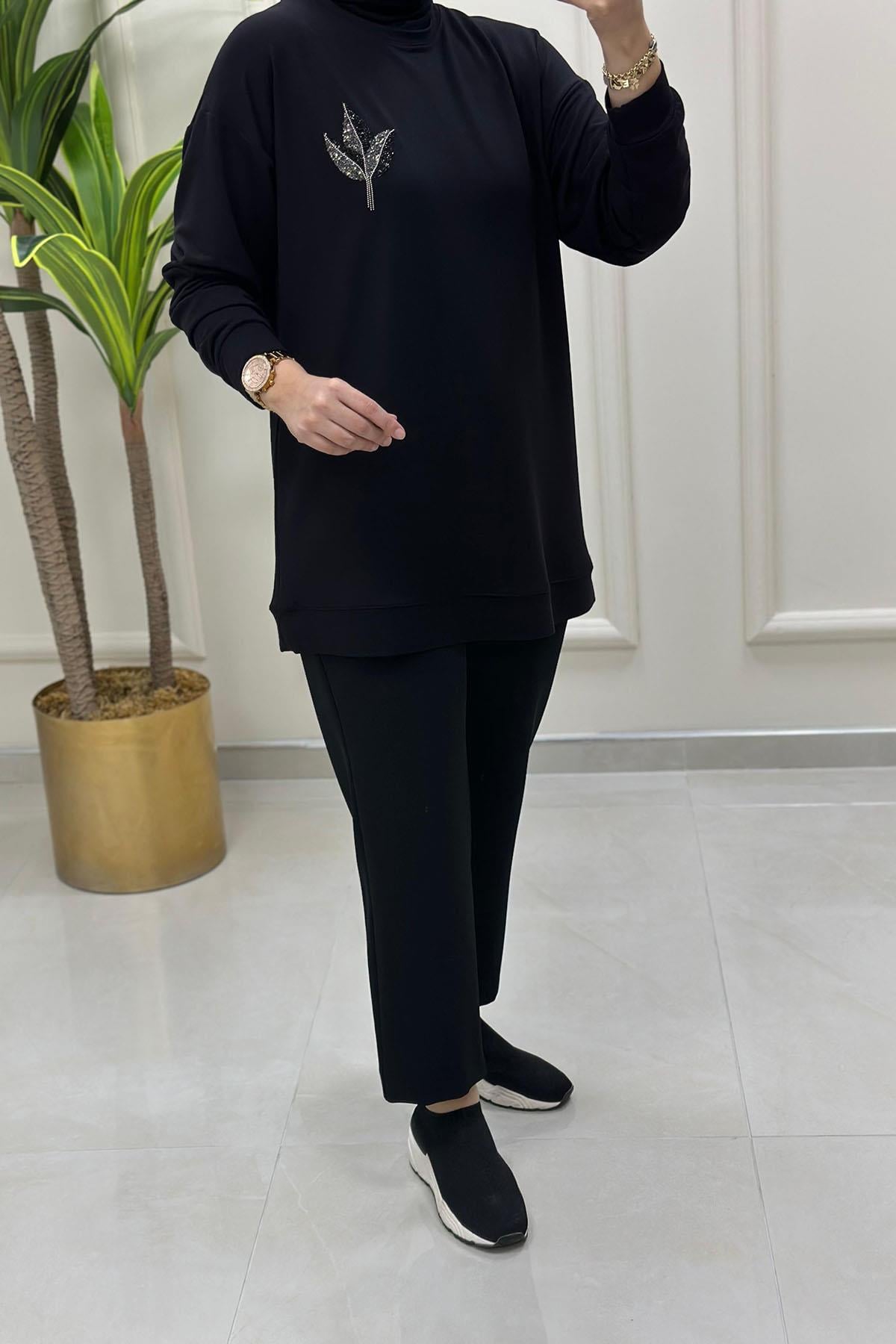 Tesettür Tunik ModelleriDüşük Omuz Önü Laleli Kadın Tunik Siyah KADO 9667