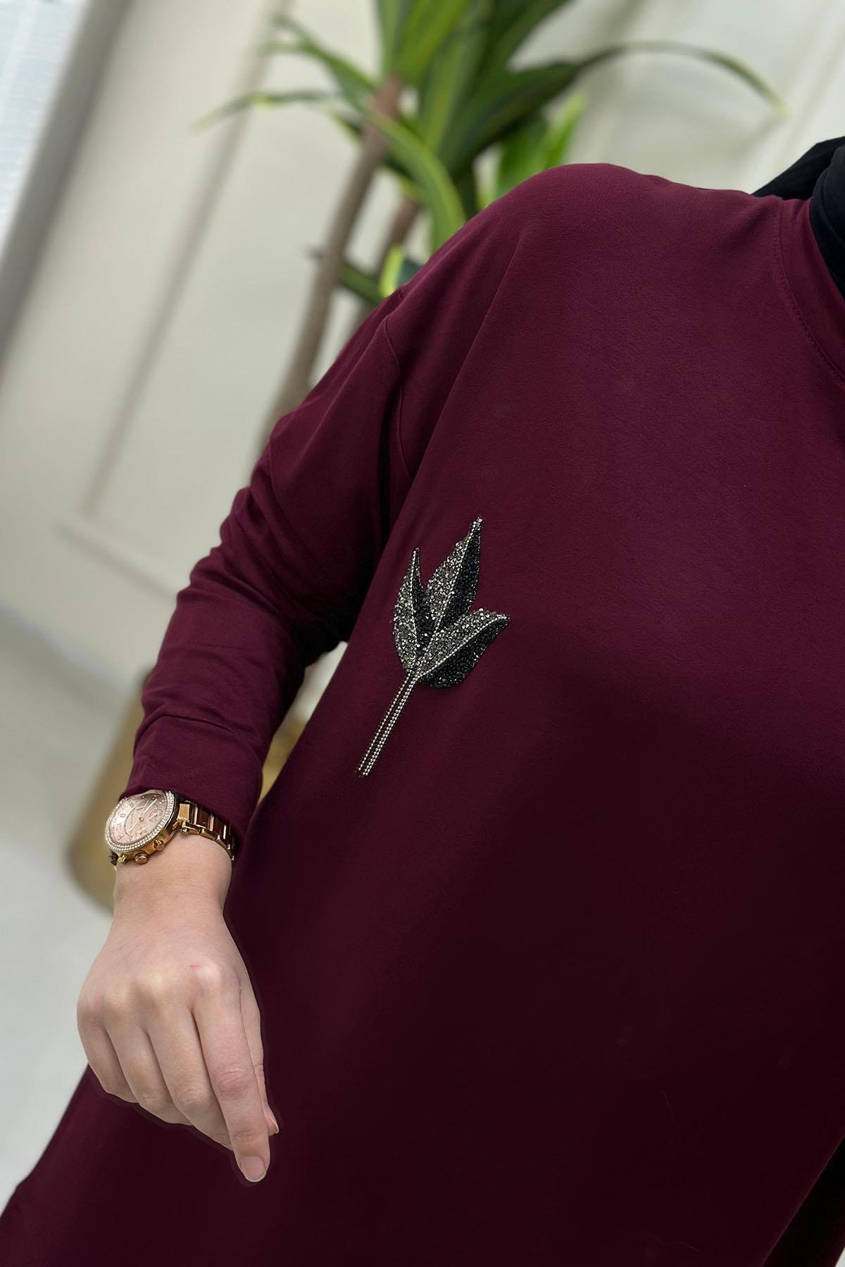 Tesettür Tunik ModelleriDüşük Omuz Önü Laleli Kadın Tunik Bordo KADO 9667