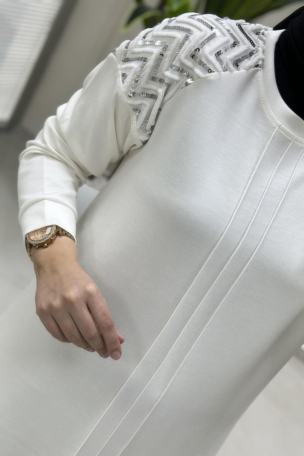 Tesettür Tunik ModelleriDüşük Omuz Pulpayet Detaylı Kadın Oysho Tunik Beyaz KADO 257118