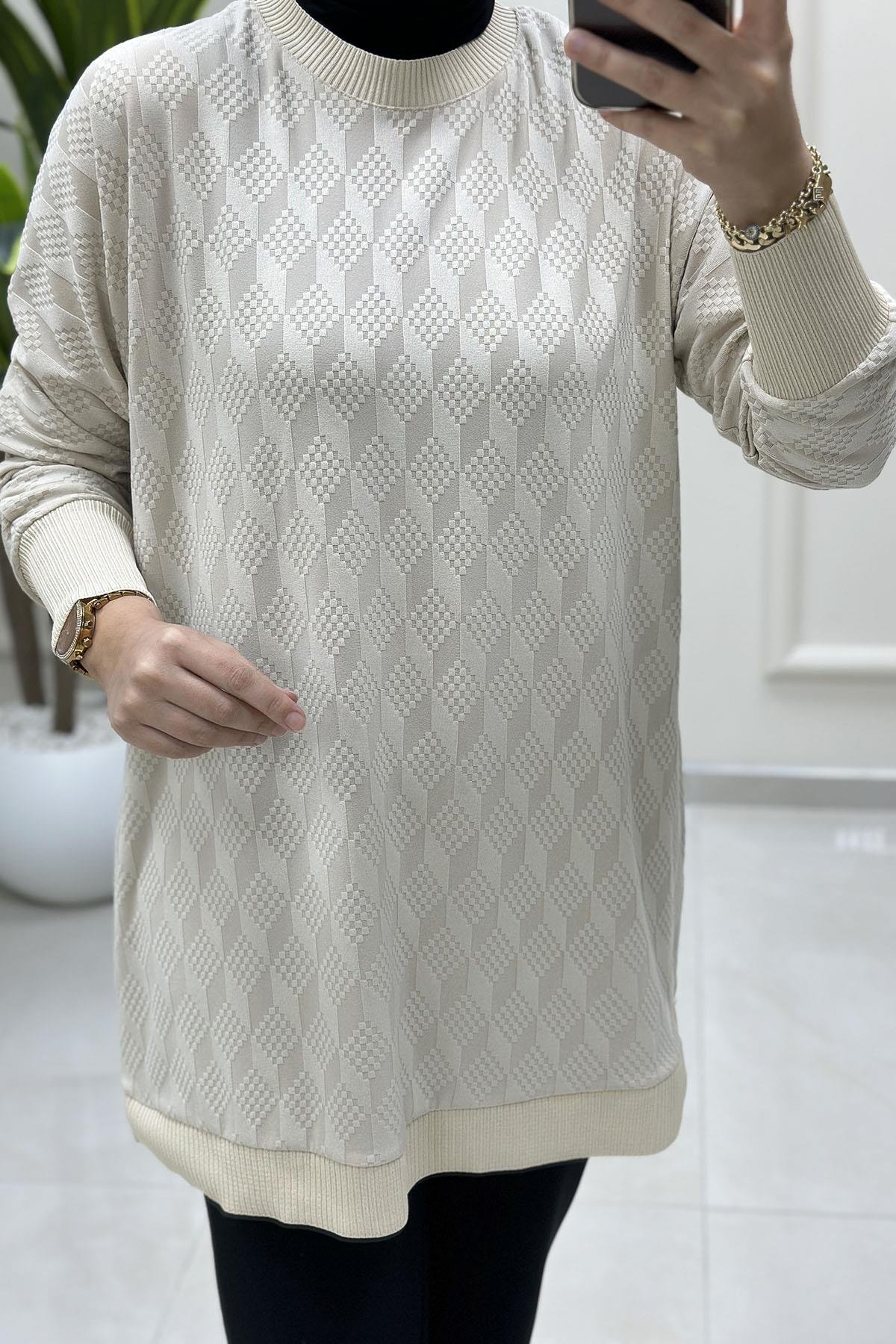 Tesettür Tunik ModelleriDüşük Omuz Ribana Detaylı Kadın Tunik Bej KADO 257344