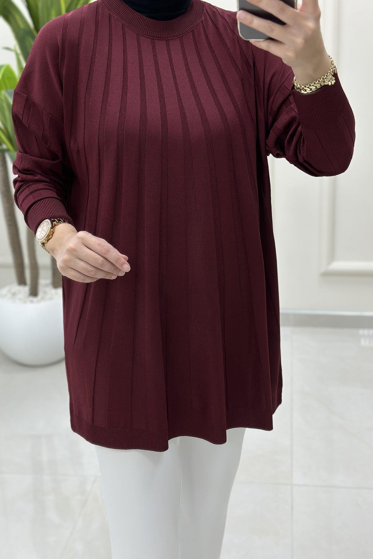 Tesettür Tunik ModelleriDüşük Omuz Şerit Desen Kadın Triko Tunik Bordo KADO 2725509