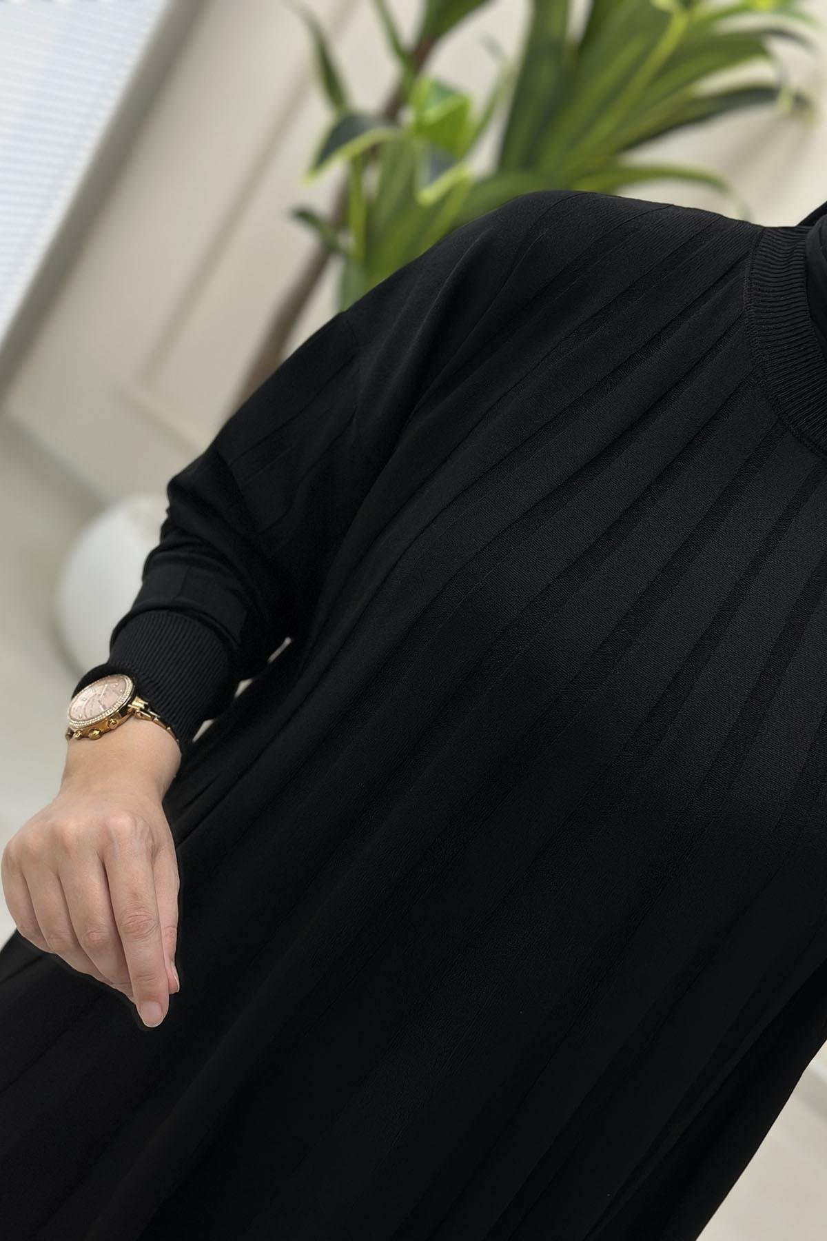 Tesettür Tunik ModelleriDüşük Omuz Şerit Desen Kadın Triko Tunik Siyah KADO 2725509