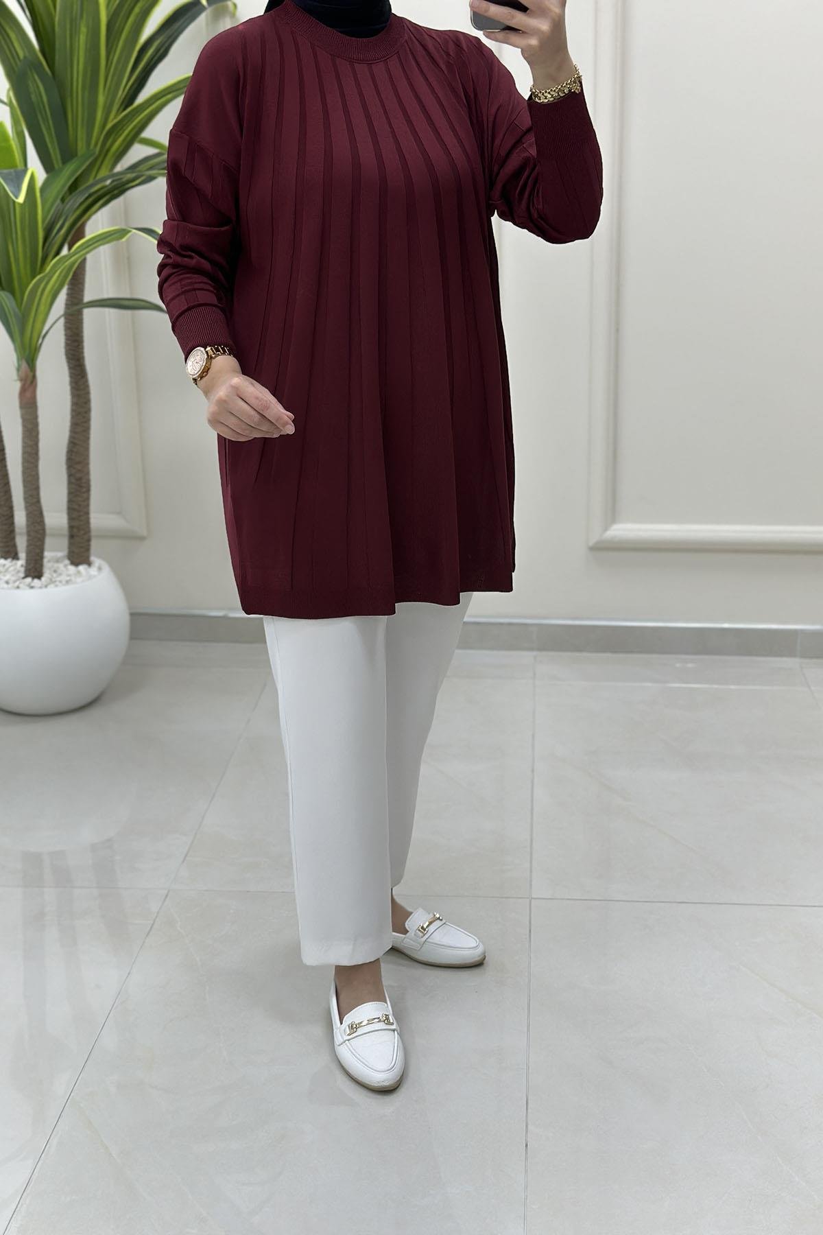 Tesettür Tunik ModelleriDüşük Omuz Şerit Desen Kadın Triko Tunik Bordo KADO 2725509