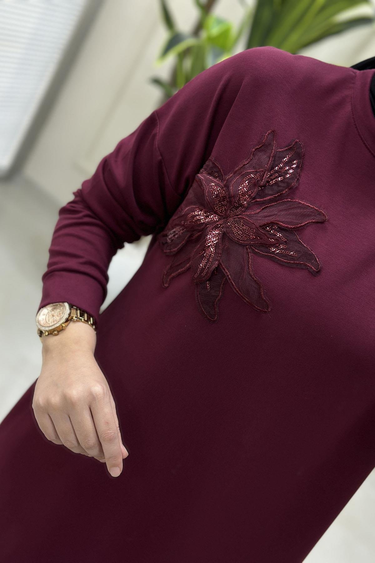 Tesettür Tunik ModelleriDüşük Omuz Tül Çiçek Aksesuarlı Kadın Tunik Bordo KADO 257346
