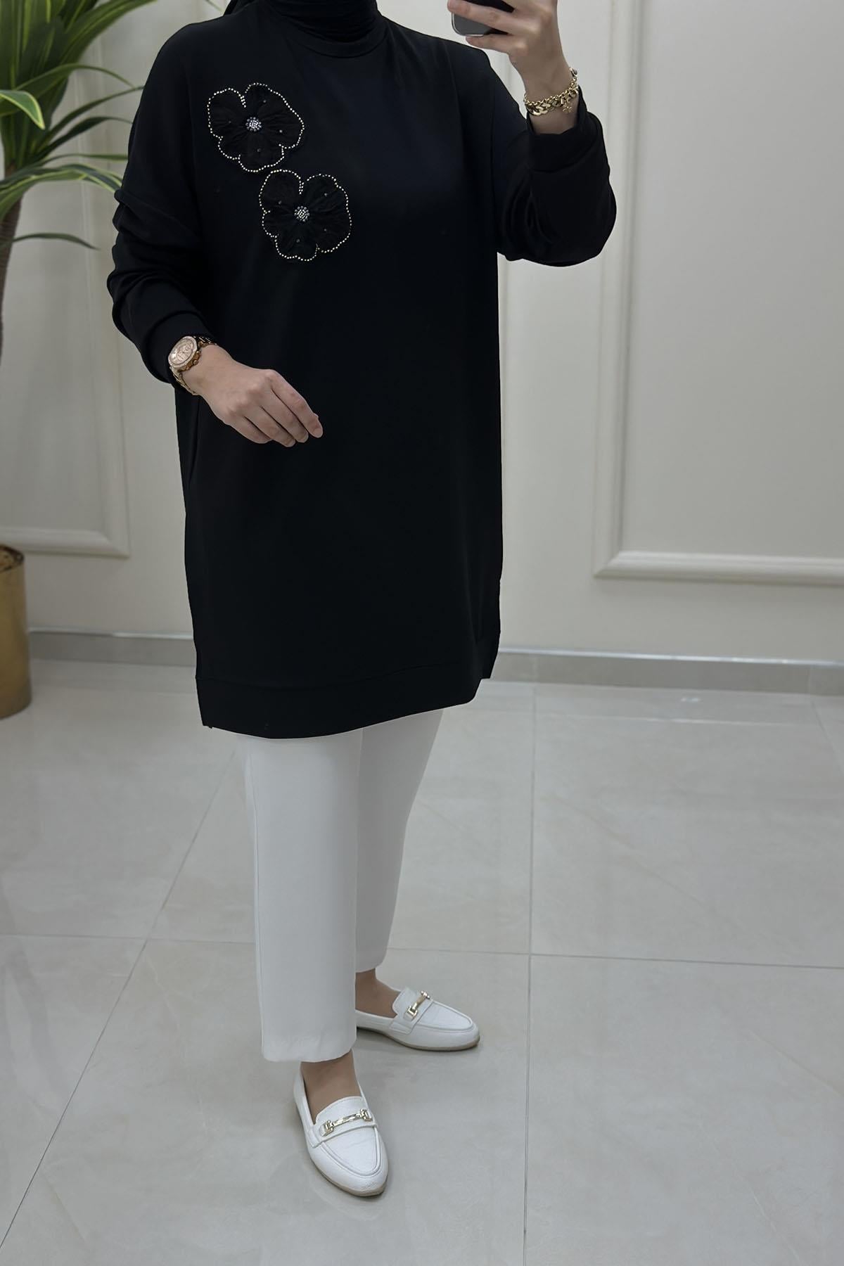Tesettür Tunik ModelleriDüşük Omuz Tül Çiçek Motif Detaylı Kadın Tunik Siyah GNR 216