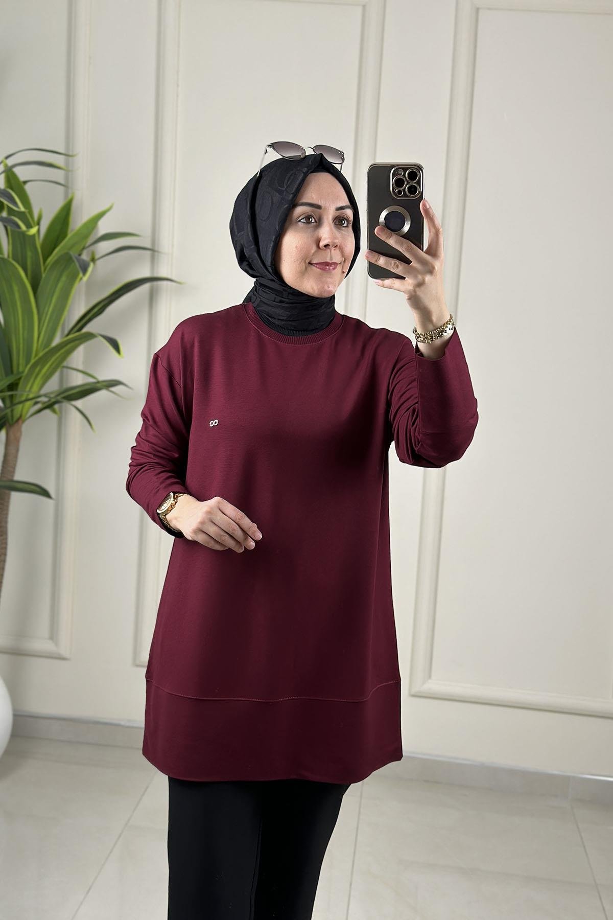 Tesettür Tunik ModelleriDüşük Omuz Yaka Ribanalı Basic Kadın Tunik Bordo KADO 257563