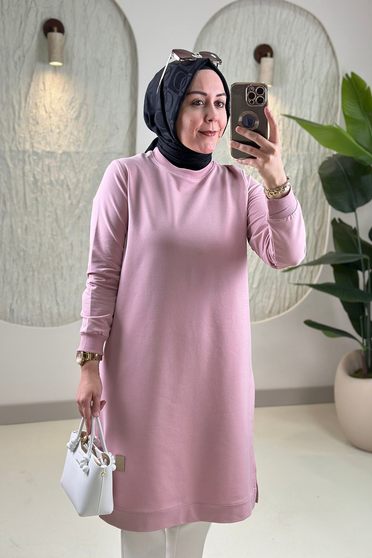 Tesettür Tunik Modelleriİki İplik Kol ve Yaka Ribanalı Basic Kadın Tunik Pembe KADO 7194 