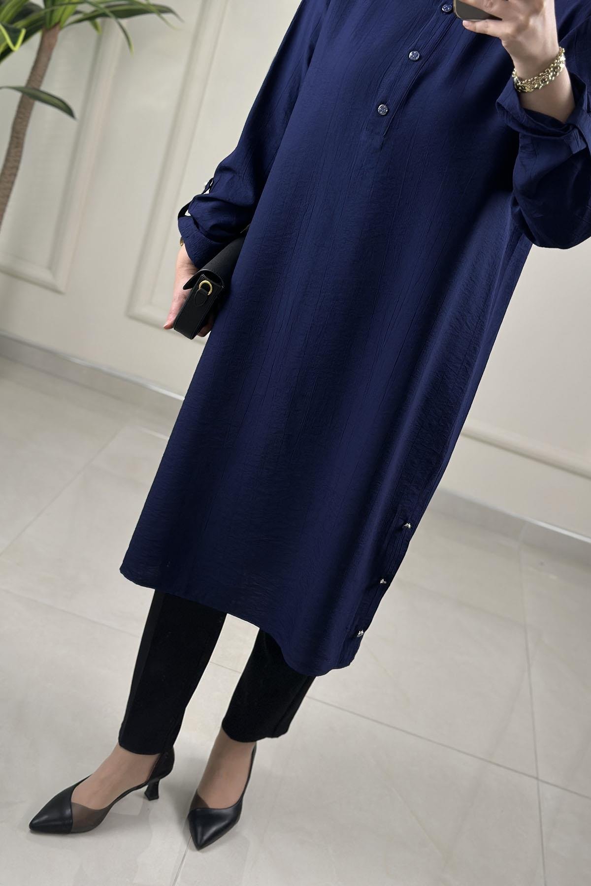 Tesettür Tunik ModelleriKatlama Kol Yan Çıtçıt Detaylı Kadın Tunik Lacivert KADO 262720