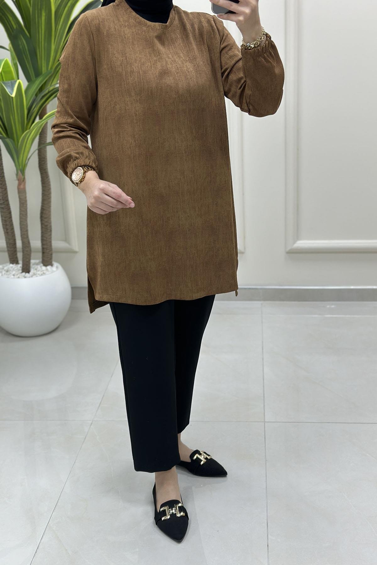 Tesettür Tunik ModelleriKendinden Desenli Kolu Lastikli Modal Kadın Tunik Taba KADO 257393