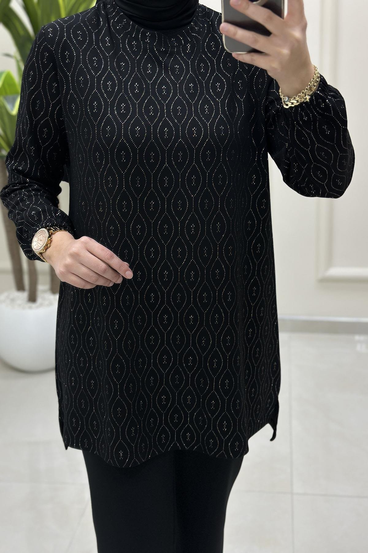 Tesettür Tunik ModelleriKendinden Desenli Kolu Büzgülü Kadın Tunik Siyah KADO 257121