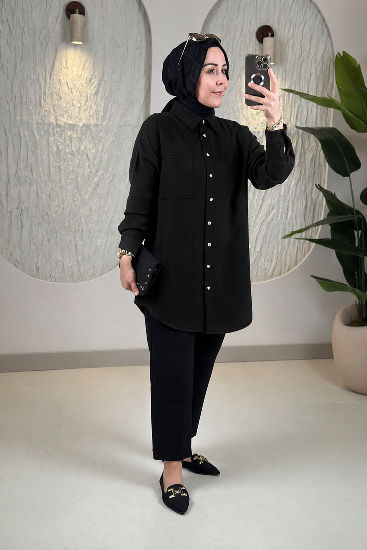 Tesettür Tunik ModelleriModal Tensel Düşük Omuz Tek Cepli Kadın Tunik Siyah KADO 268254