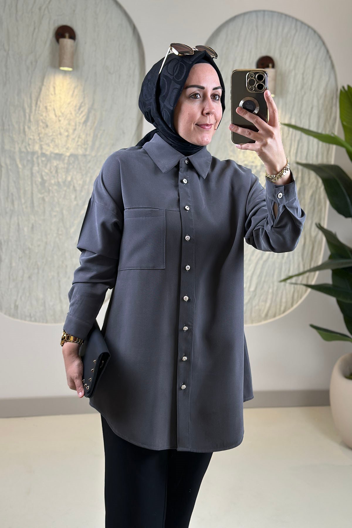 Tesettür Tunik ModelleriModal Tensel Düşük Omuz Tek Cepli Kadın Tunik Gri KADO 268254