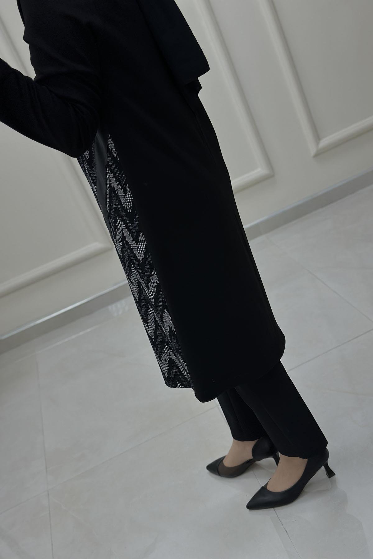 Tesettür Tunik ModelleriÖnü Desenli Hakim Yaka Kadın Tunik Mavi OZN 1136