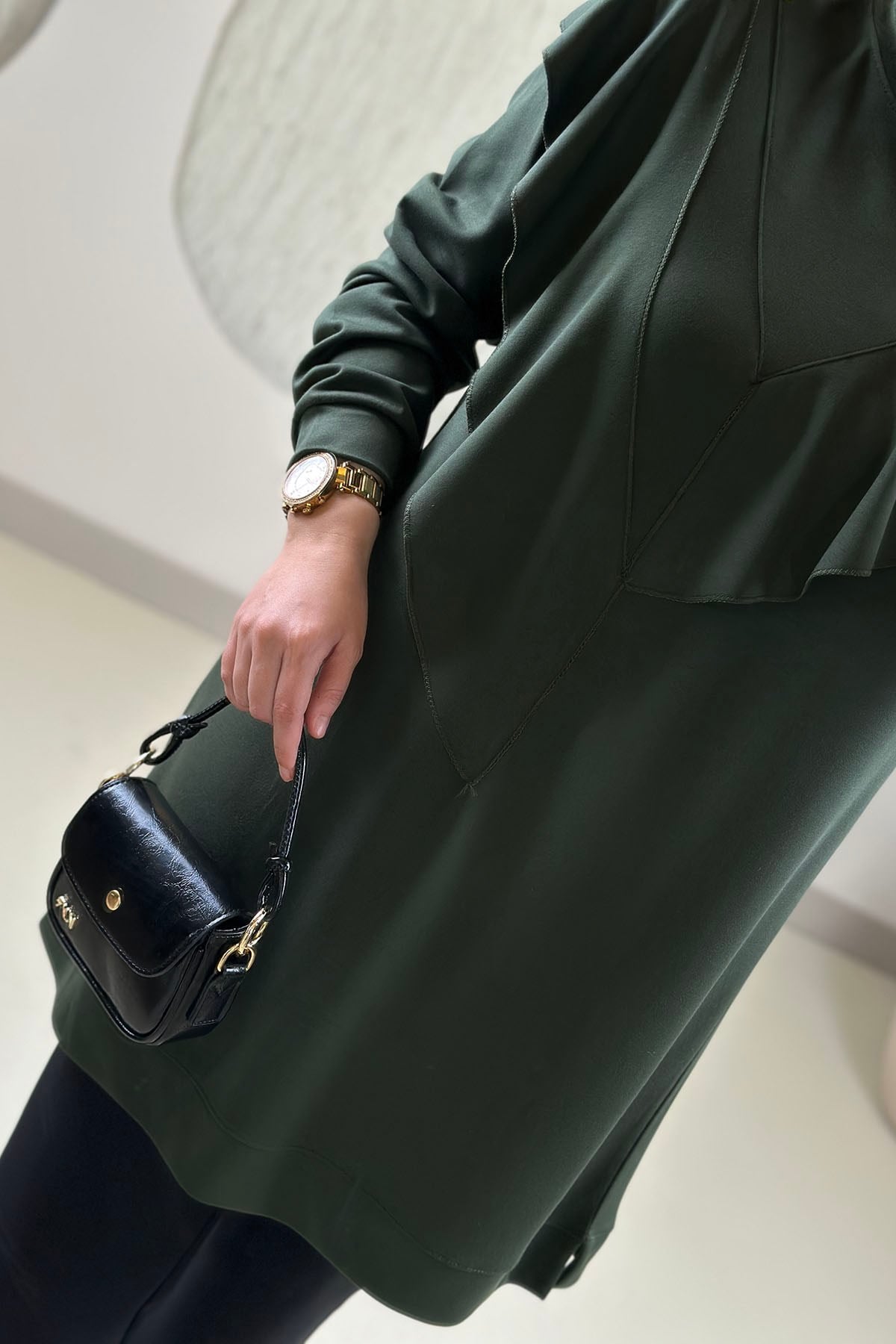 Tesettür Tunik ModelleriÖnü Fırfır Detaylı İnce Oysho Kadın Tunik Haki KADO 268504 
