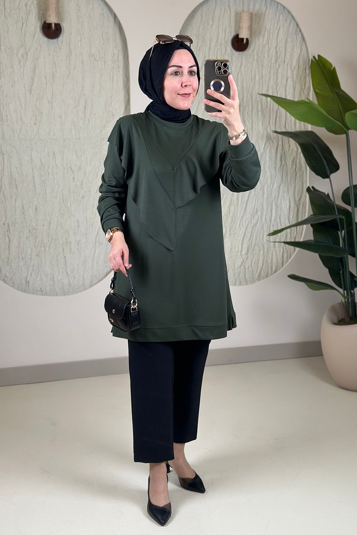 Tesettür Tunik ModelleriÖnü Fırfır Detaylı İnce Oysho Kadın Tunik Haki KADO 268504 
