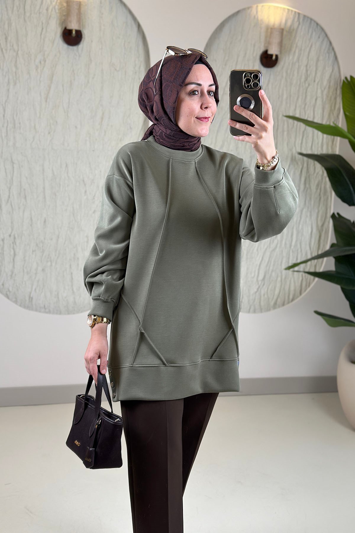 Tesettür Tunik ModelleriÖnü Nervürlü Yanları Çıtçıtlı Kupra Oysho Kadın Tunik Haki EYL 2243