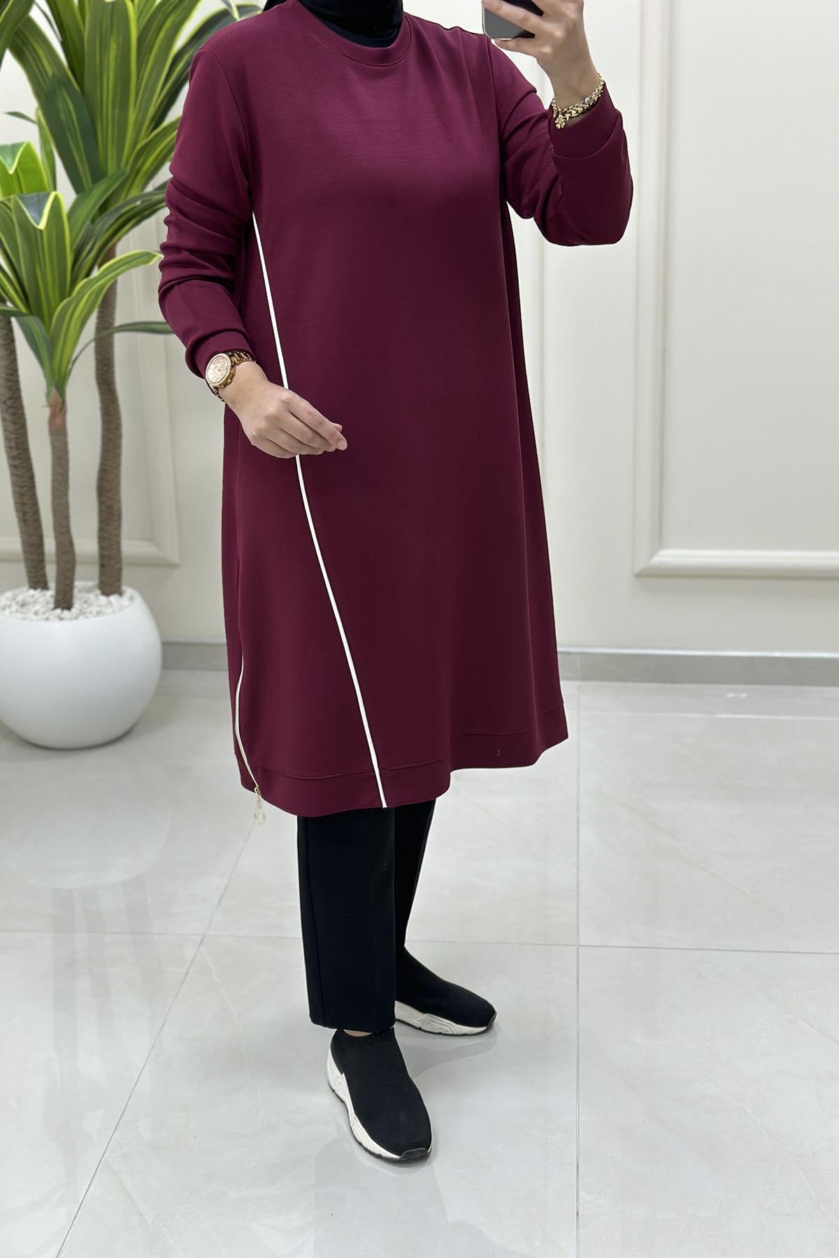 Tesettür Tunik ModelleriÖnü Şeritli Yan Fermuar Detaylı Kadın Tunik Bordo KADO 257536