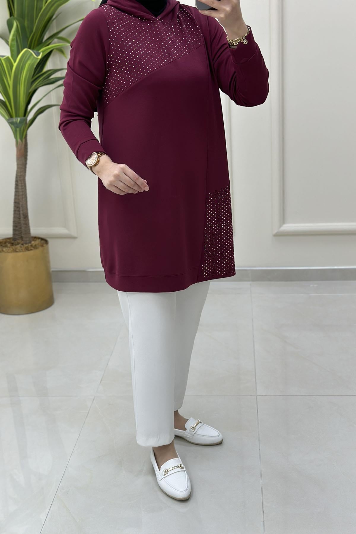 Tesettür Tunik ModelleriÖnü Taş Detaylı Kapüşonlu Kadın Tunik Açık Bordo KADO 251072