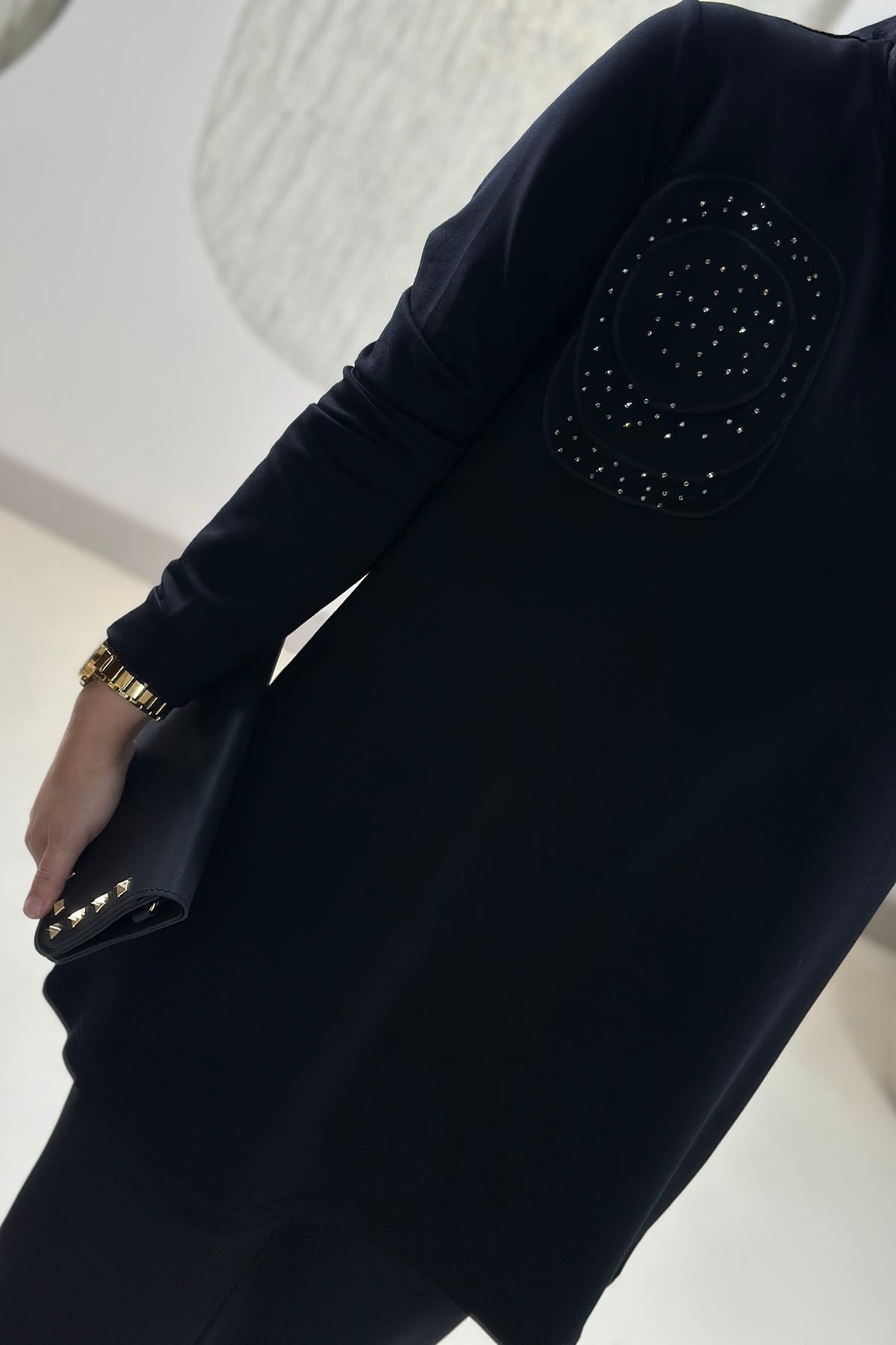 Tesettür Tunik ModelleriÖnü Taş Detaylı Basic Kadın Tunik Siyah KADO 268188