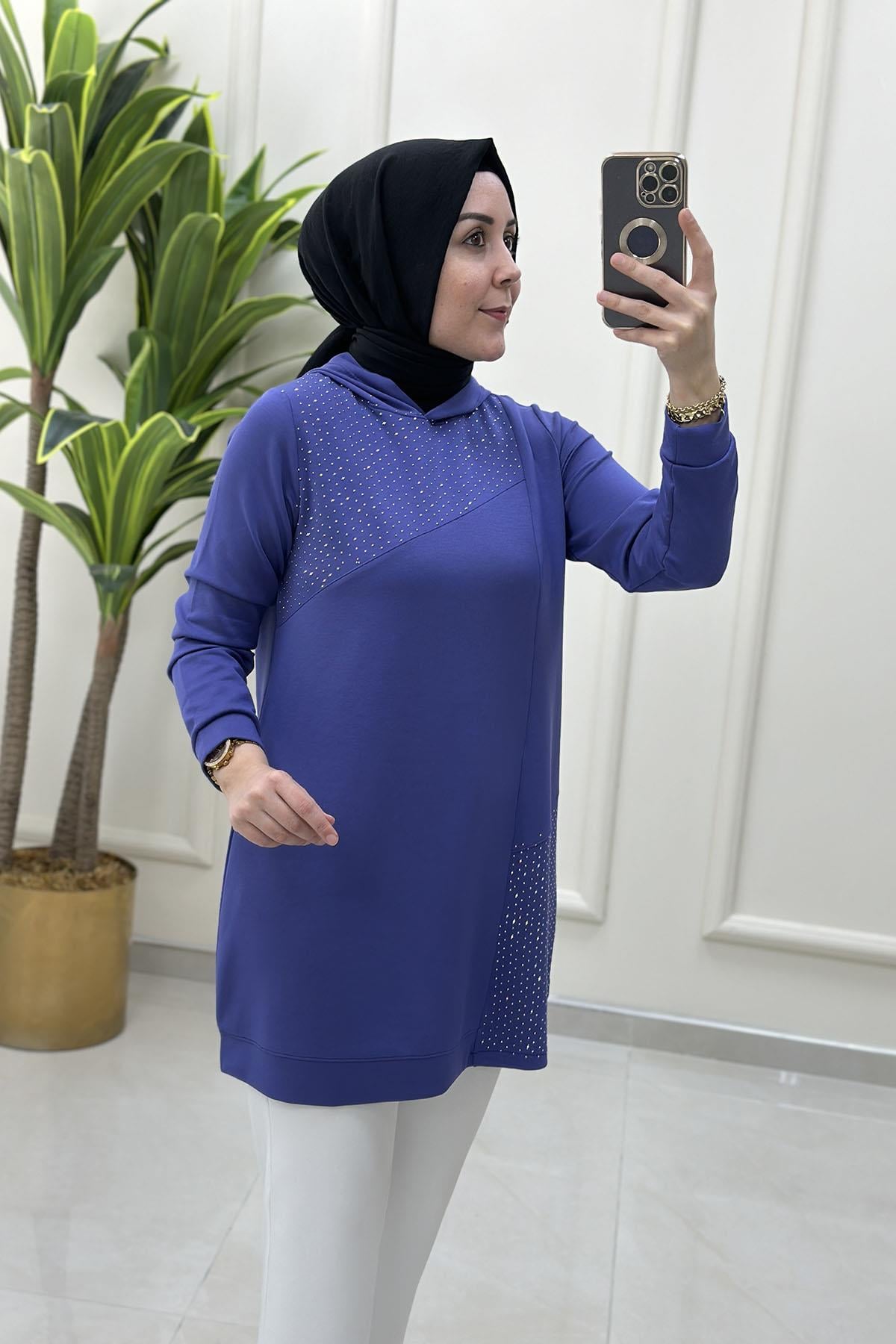Tesettür Tunik ModelleriÖnü Taş Detaylı Kapüşonlu Kadın Tunik Mor KADO 251072