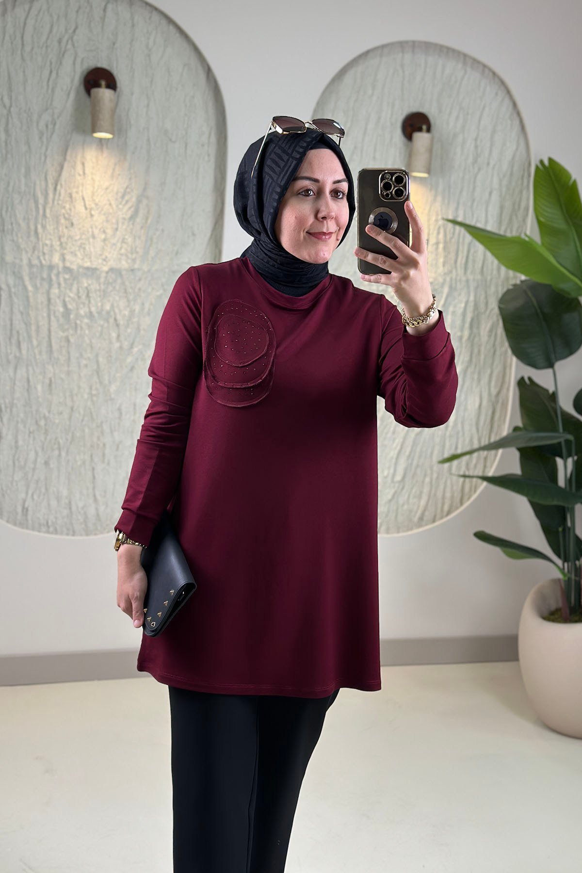 Tesettür Tunik ModelleriÖnü Taş Detaylı Basic Kadın Tunik Bordo KADO 268188