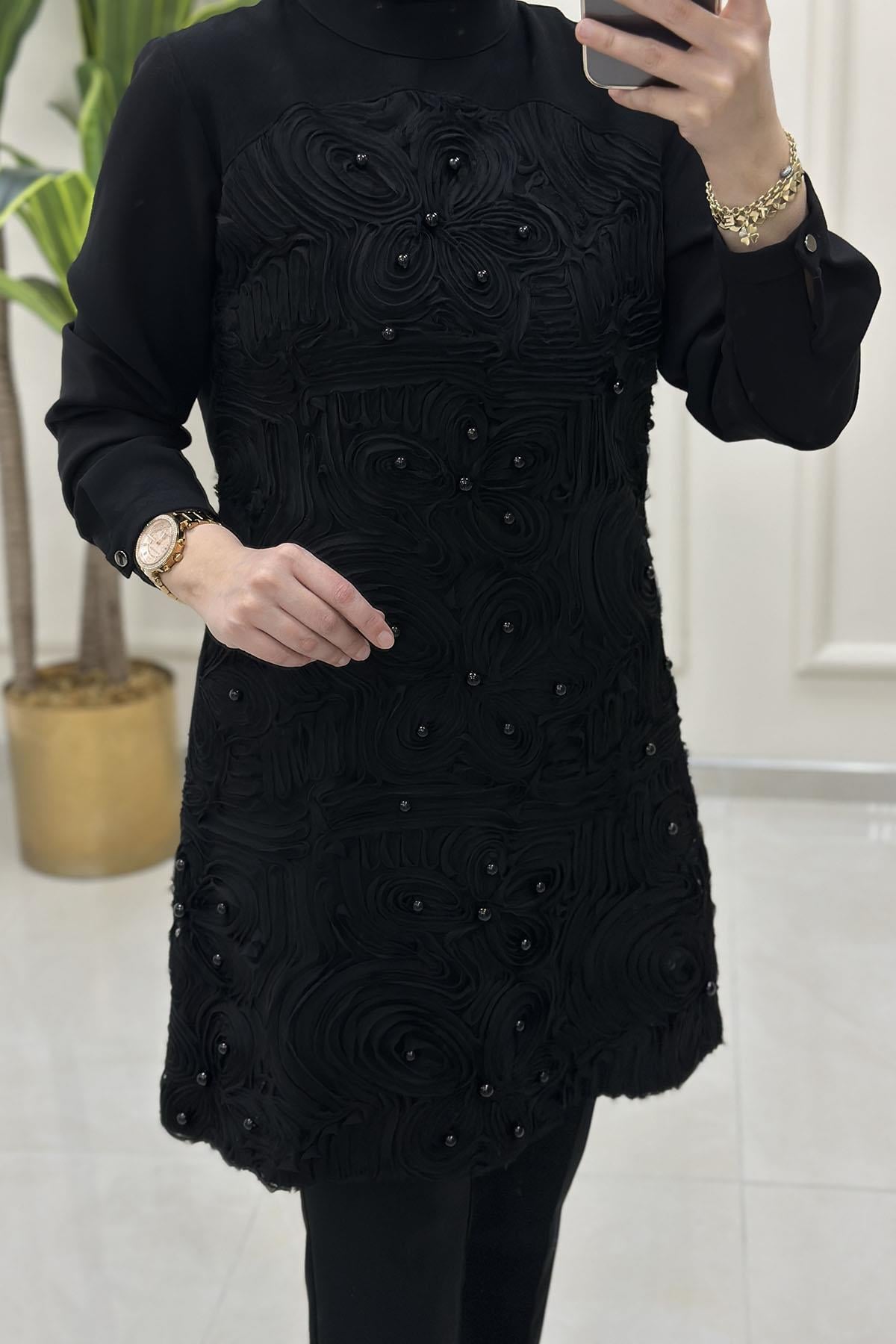 Tesettür Tunik ModelleriÖnü Tül İşleme ve İnci Detaylı Kadın Tunik Siyah HYA 1558