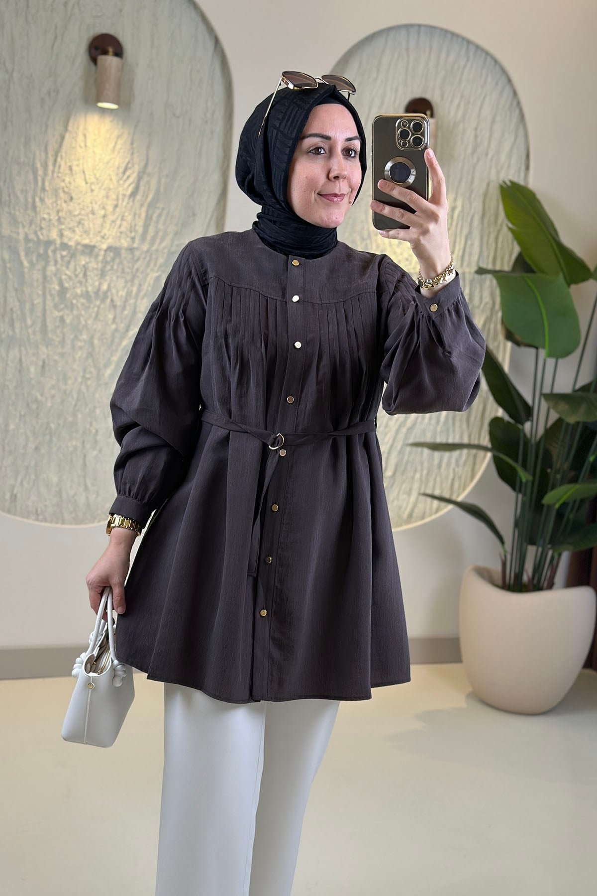 Tesettür Tunik ModelleriÖnü ve Arkası Nervürlü Beli Kemerli Kadın Tunik Acı Kahve EYL 2124