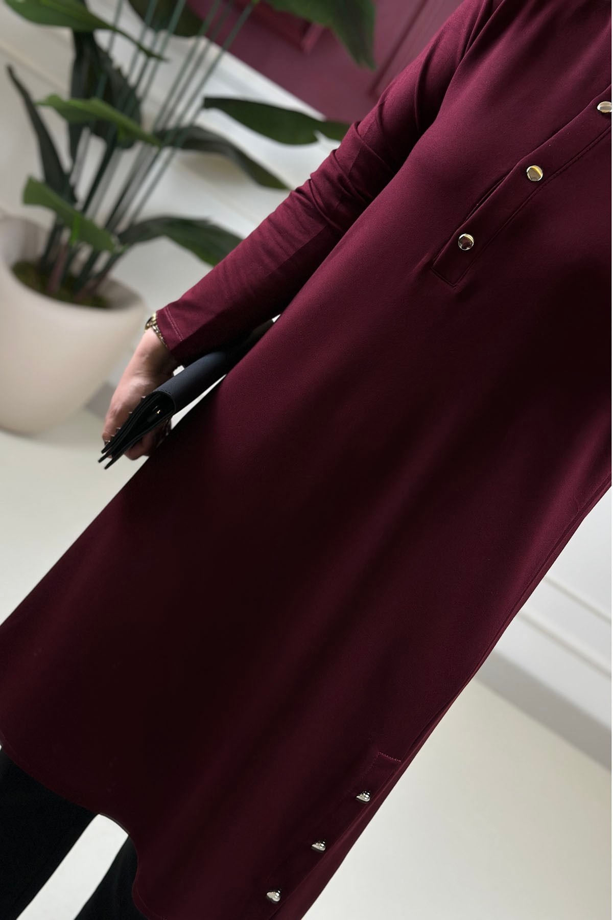 Tesettür Tunik ModelleriÖnü Yarım Düğmeli İnce Oysho Kadın Tunik Bordo KADO 268204