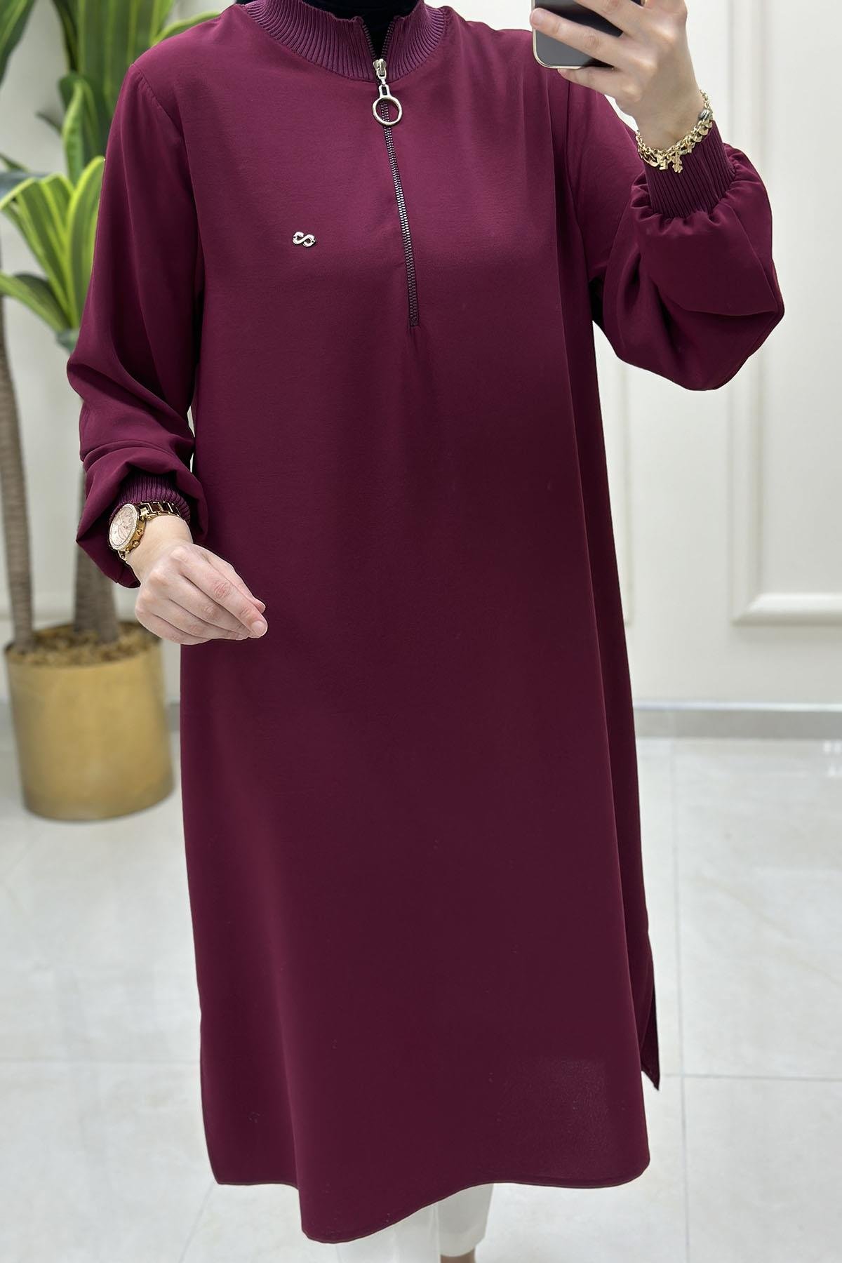 Tesettür Tunik ModelleriÖnü Yarım Fermuarlı Ribana Detaylı Kadın Tunik Açık Bordo KADO 251491